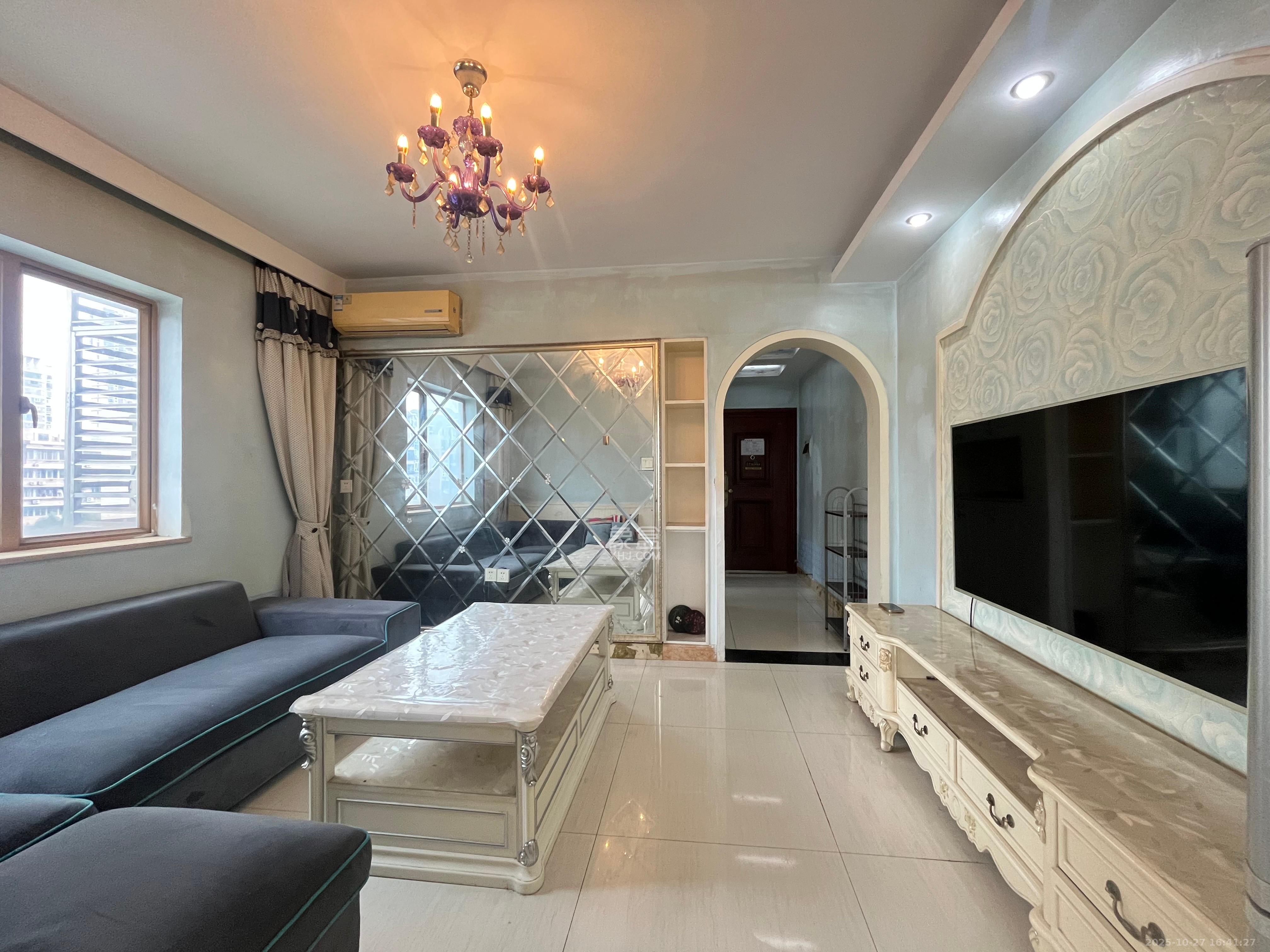 星尚520 1室2厅2卫 1600.0元/月 星尚520 1室2厅2卫 1600.0元/月室内图