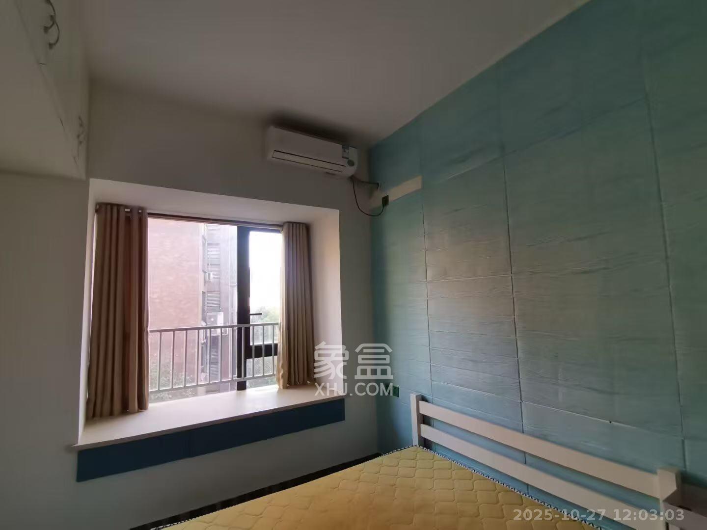 绿地公馆(绿地名邸)  1室1厅1卫    1400.0元/月 绿地公馆(绿地名邸)  1室1厅1卫    1400.0元/月室内图