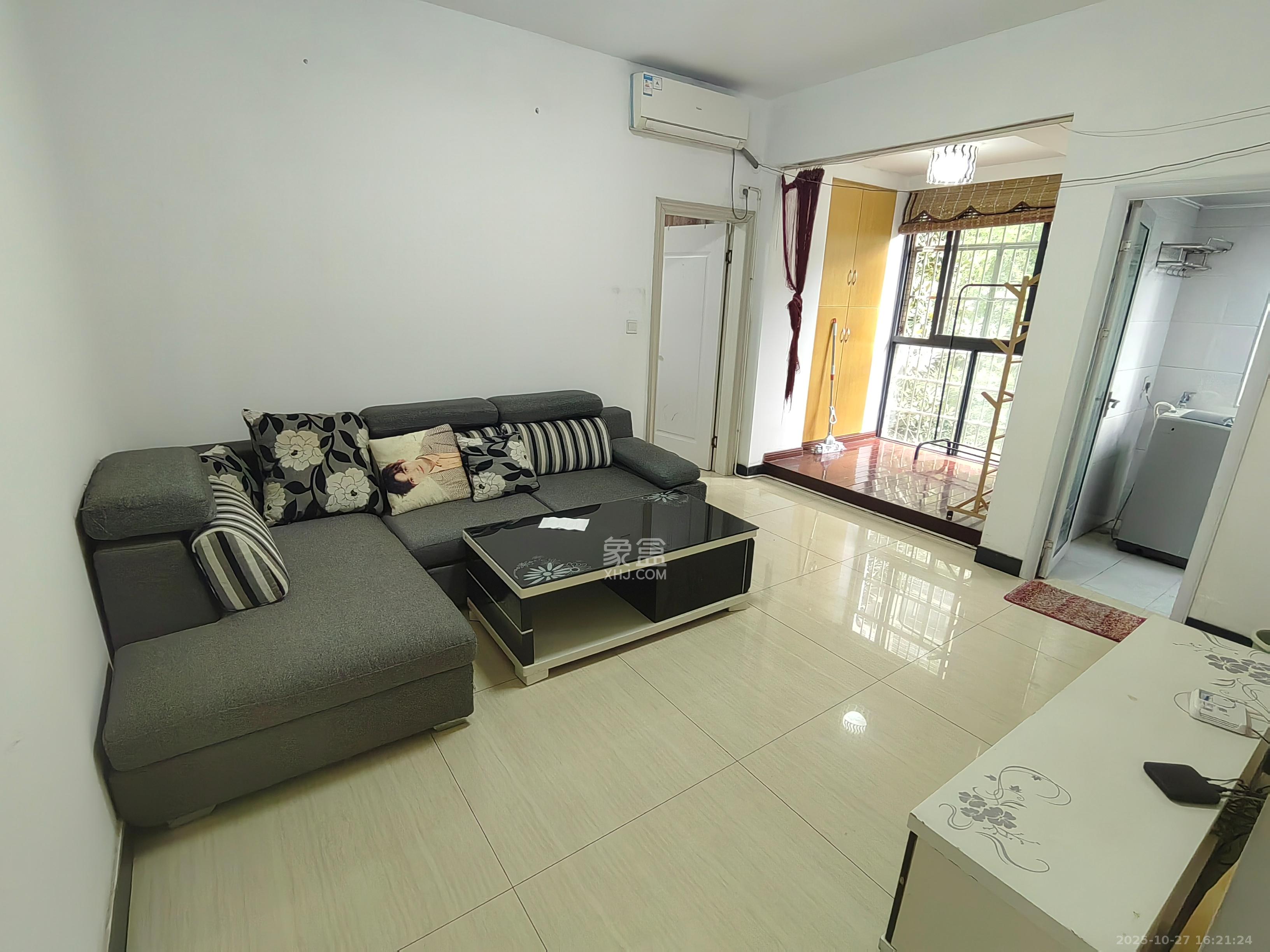 世纪桃花苑  1室1厅1卫    1500.0元/月