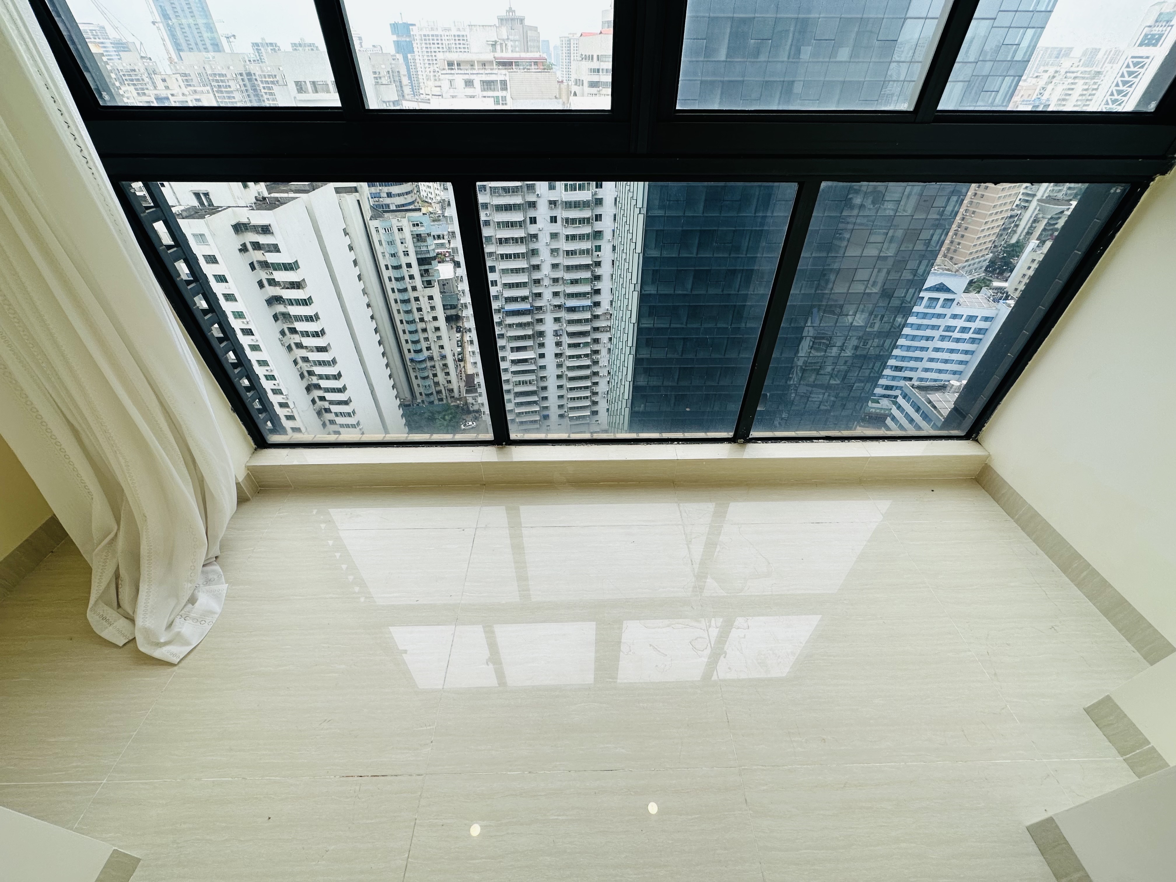 宇建国贸城 2室2厅1卫 3100.0元/月 宇建国贸城 2室2厅1卫 3100.0元/月室内图