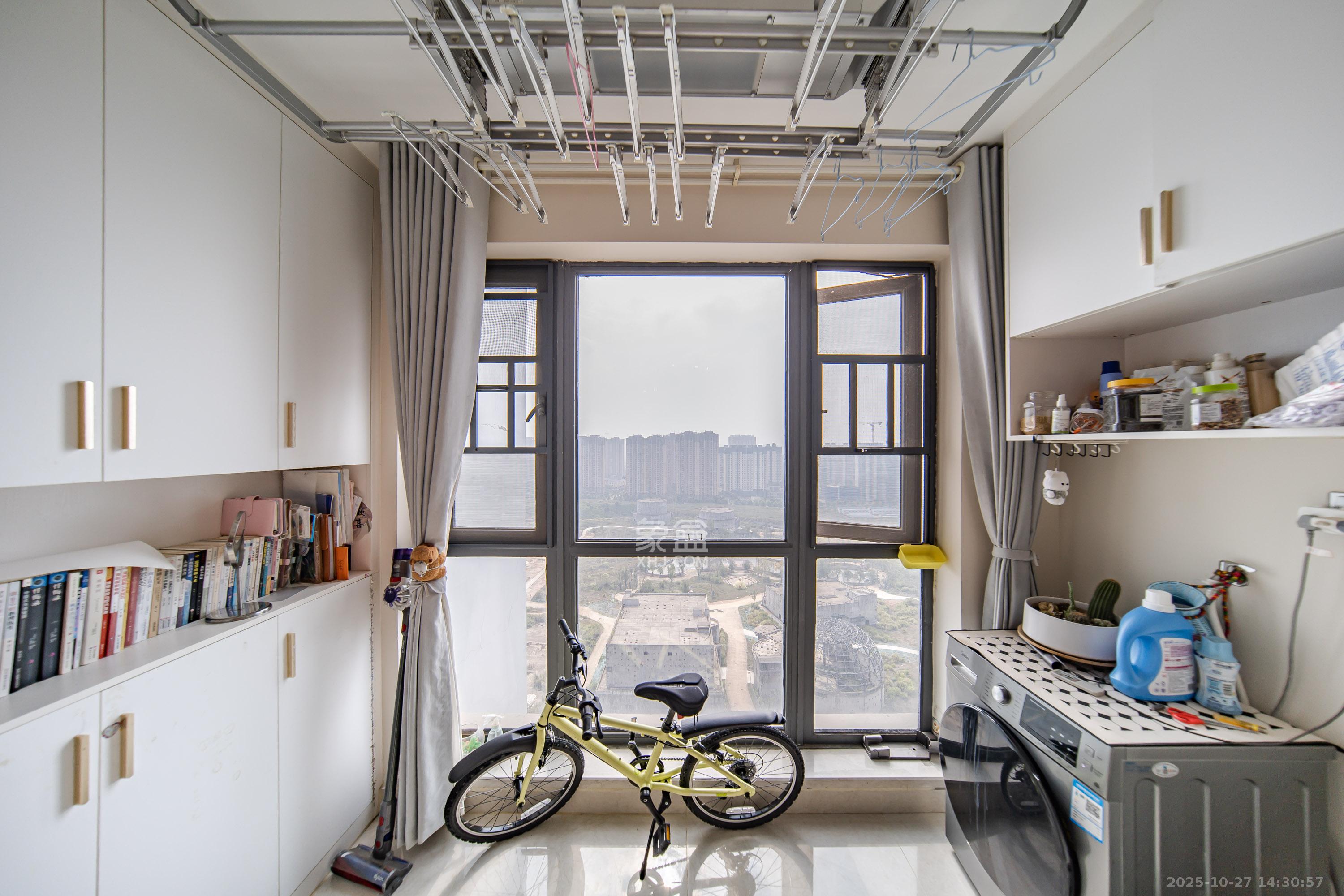 恒大文化旅游城A区  2室1厅1卫    60.0万 恒大文化旅游城A区  2室1厅1卫    60.0万阳台