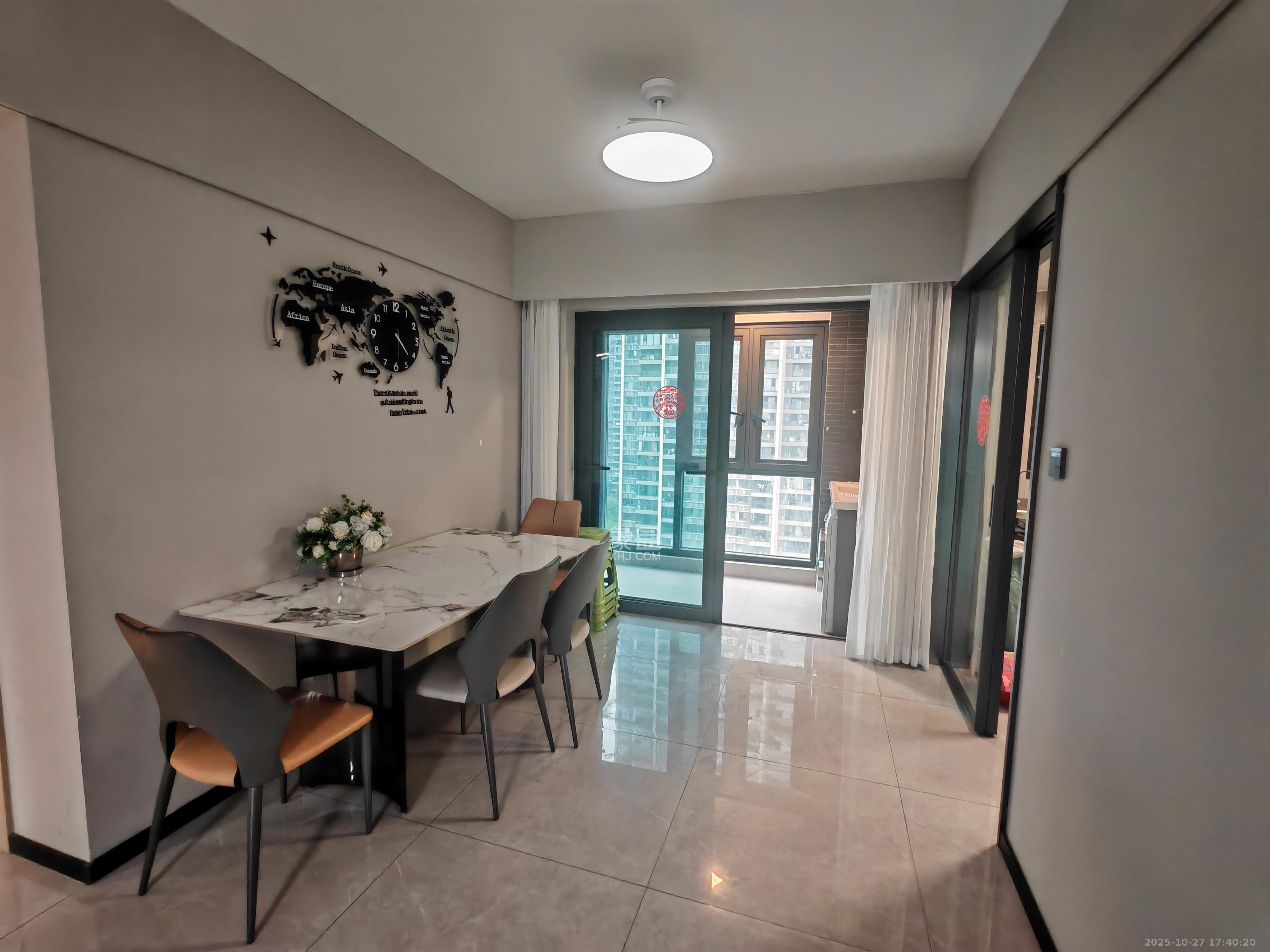 时代梅溪领峰 4室2厅2卫 3800.0元/月 时代梅溪领峰 4室2厅2卫 3800.0元/月室内图