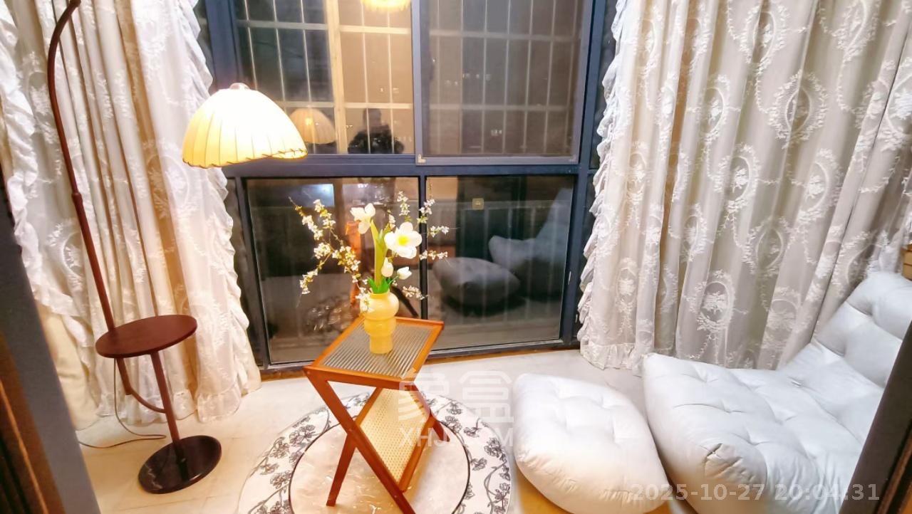 融圣国际  4室2厅2卫    4200.0元/月室内图