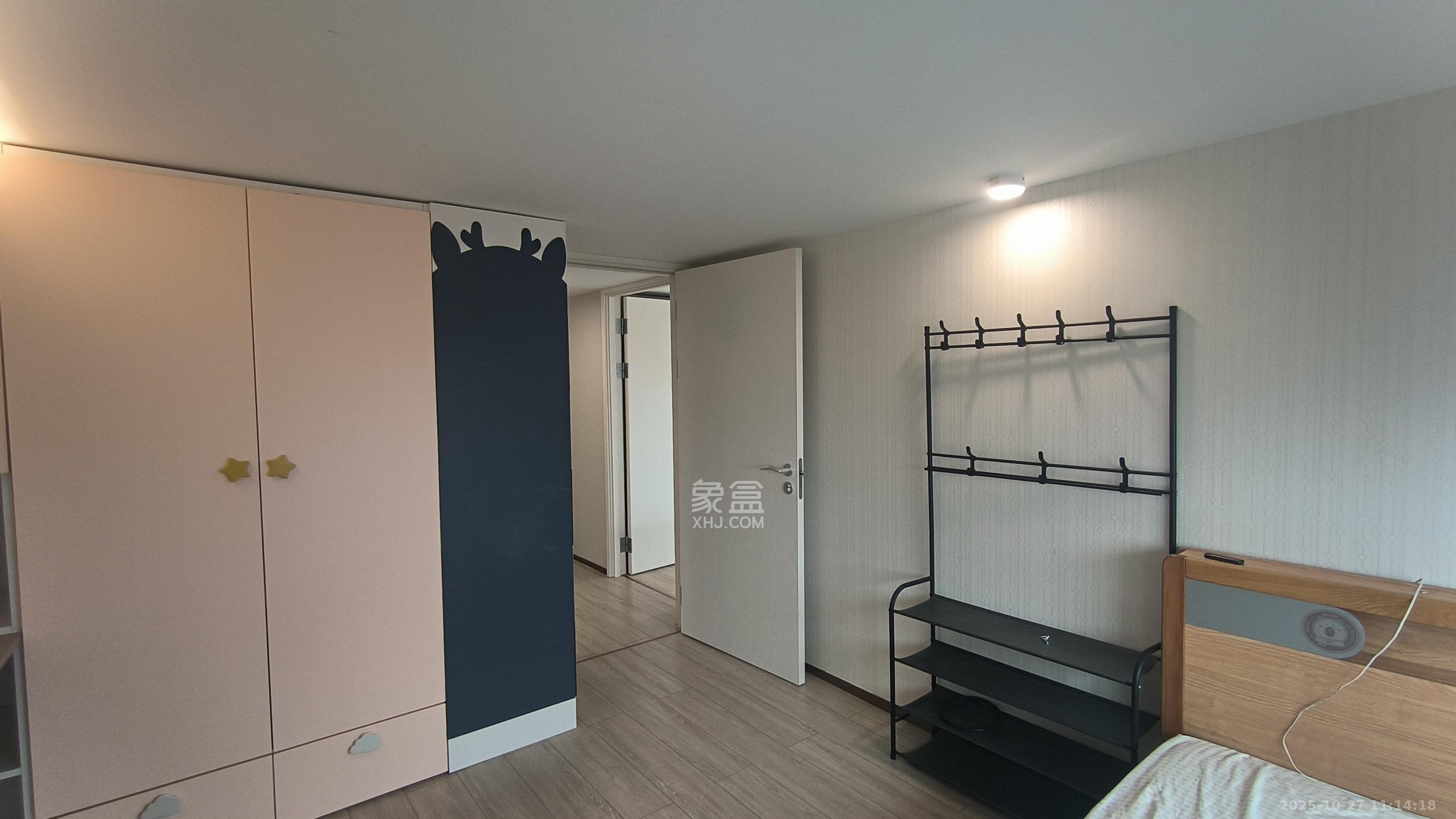 华远华时代 4室1厅2卫 4600.0元/月 华远华时代 4室1厅2卫 4600.0元/月室内图