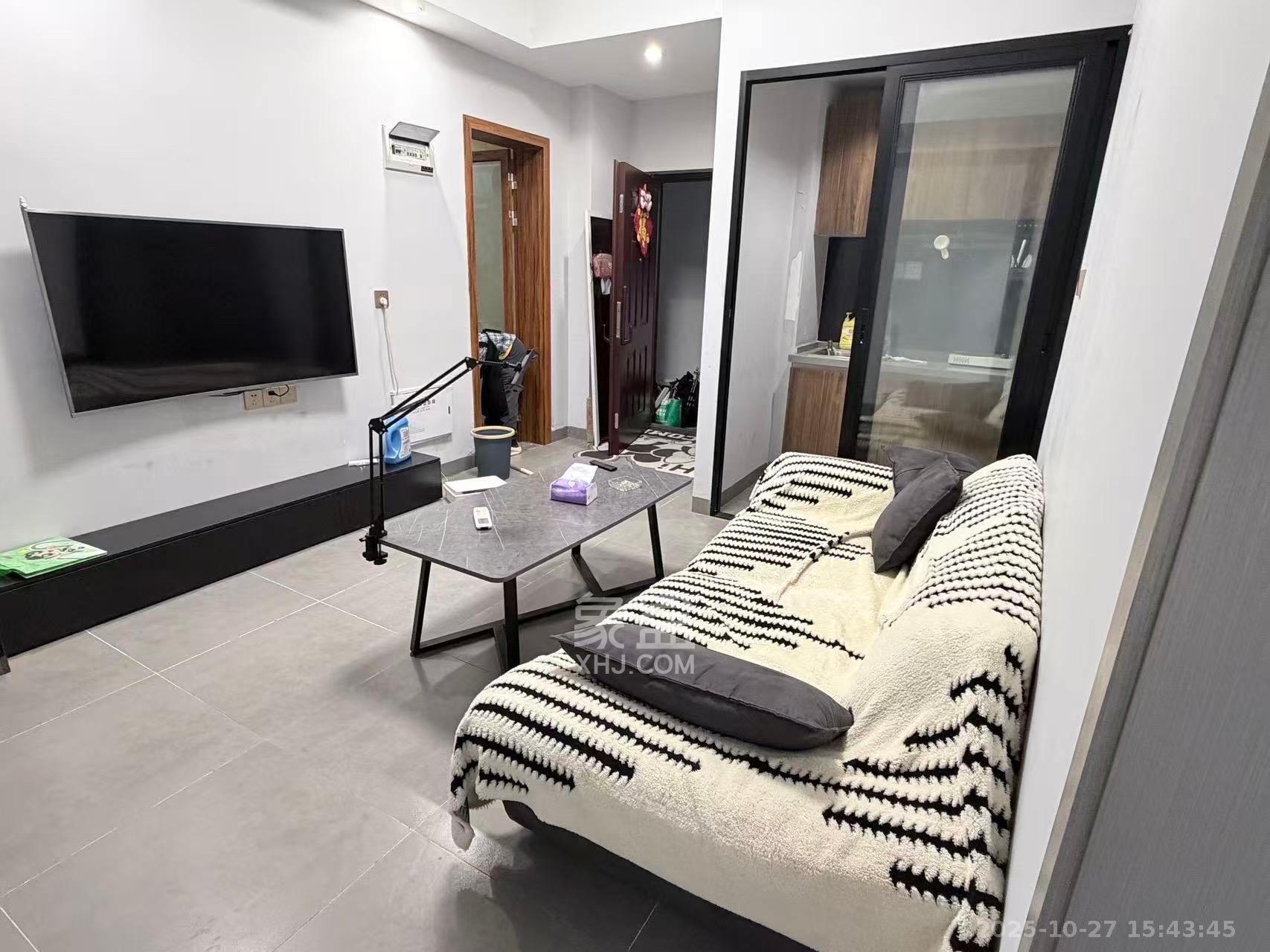 荣泰广场  1室0厅0卫    1800.0元/月室内图