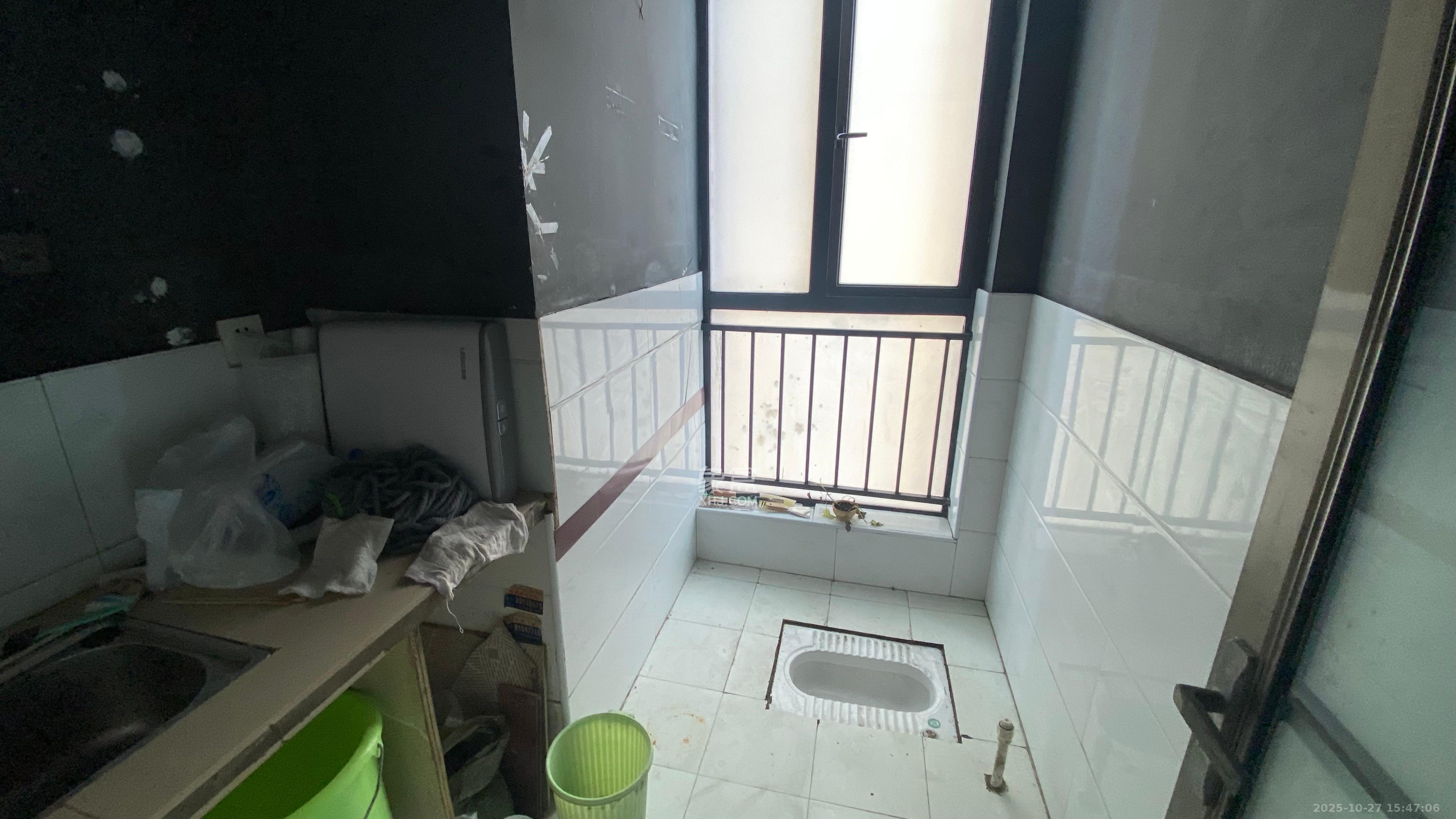 叠彩兰亭  1室1厅1卫    3000.0元/月室内图