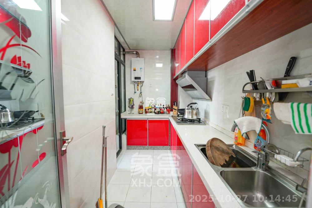 中悦领秀城  3室2厅1卫    1600.0元/月 中悦领秀城  3室2厅1卫    1600.0元/月室内图