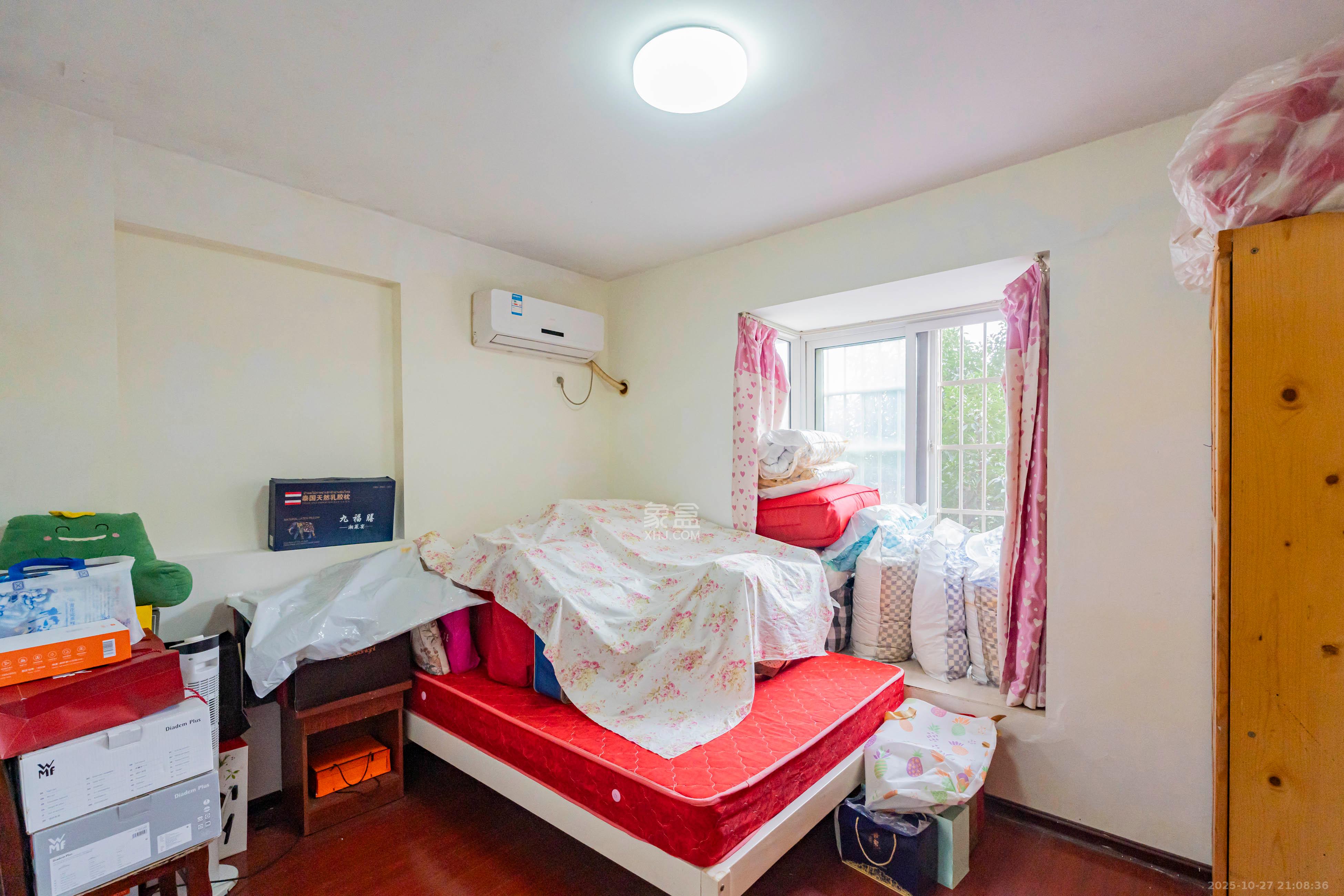 四方锦城  2室1厅1卫    72.0万 四方锦城  2室1厅1卫    72.0万卧室