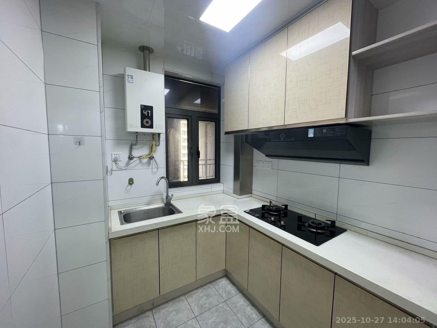 嘉雨东苑  2室1厅1卫    2800.0元/月室内图