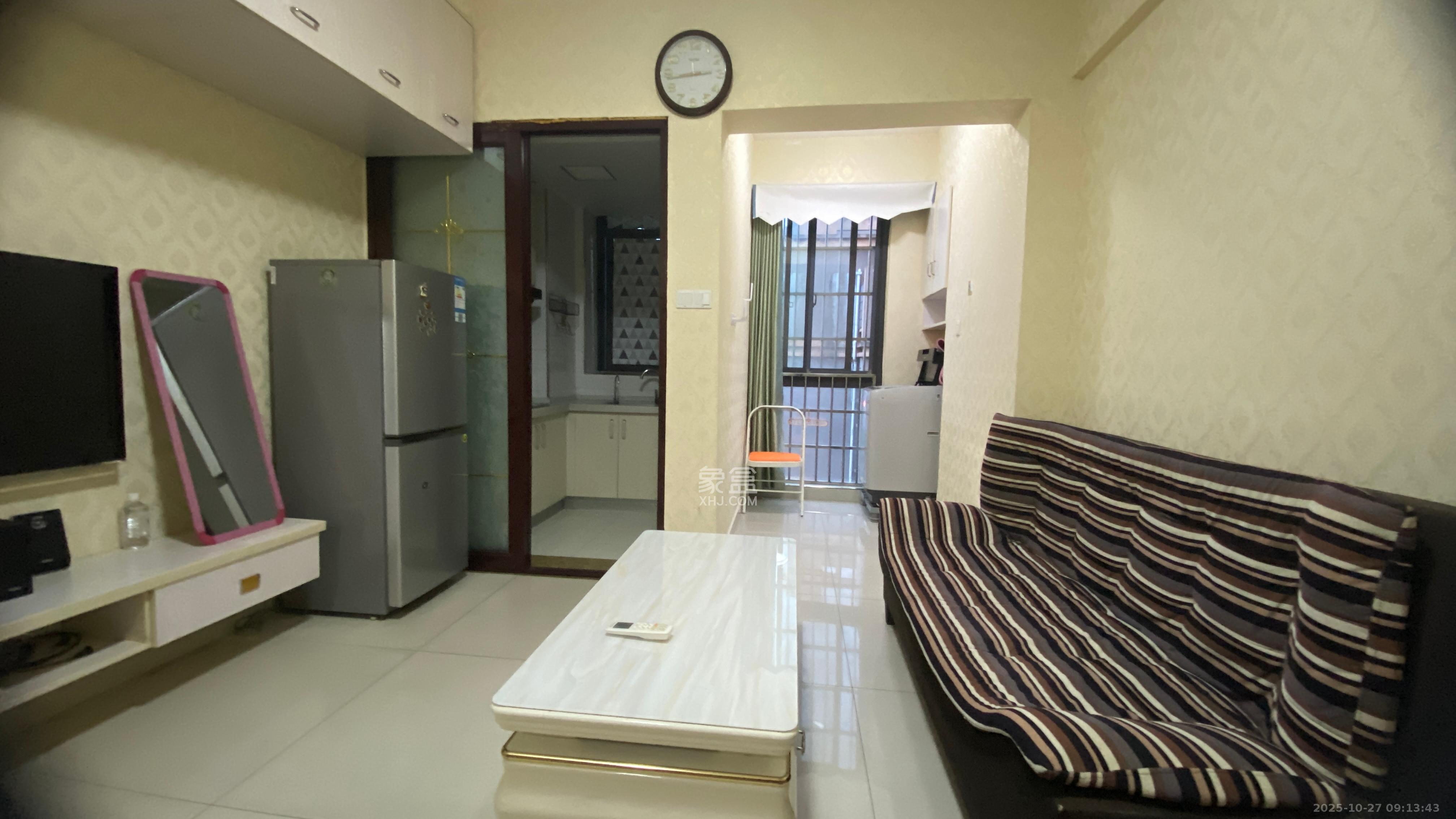 爵士湘  1室1厅1卫    1100.0元/月室内图