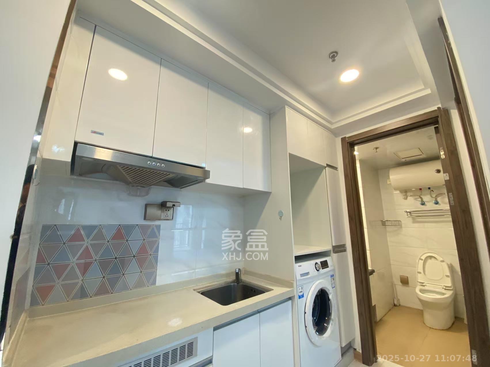 碧桂园城市之光  1室1厅1卫    2300.0元/月 碧桂园城市之光  1室1厅1卫    2300.0元/月室内图