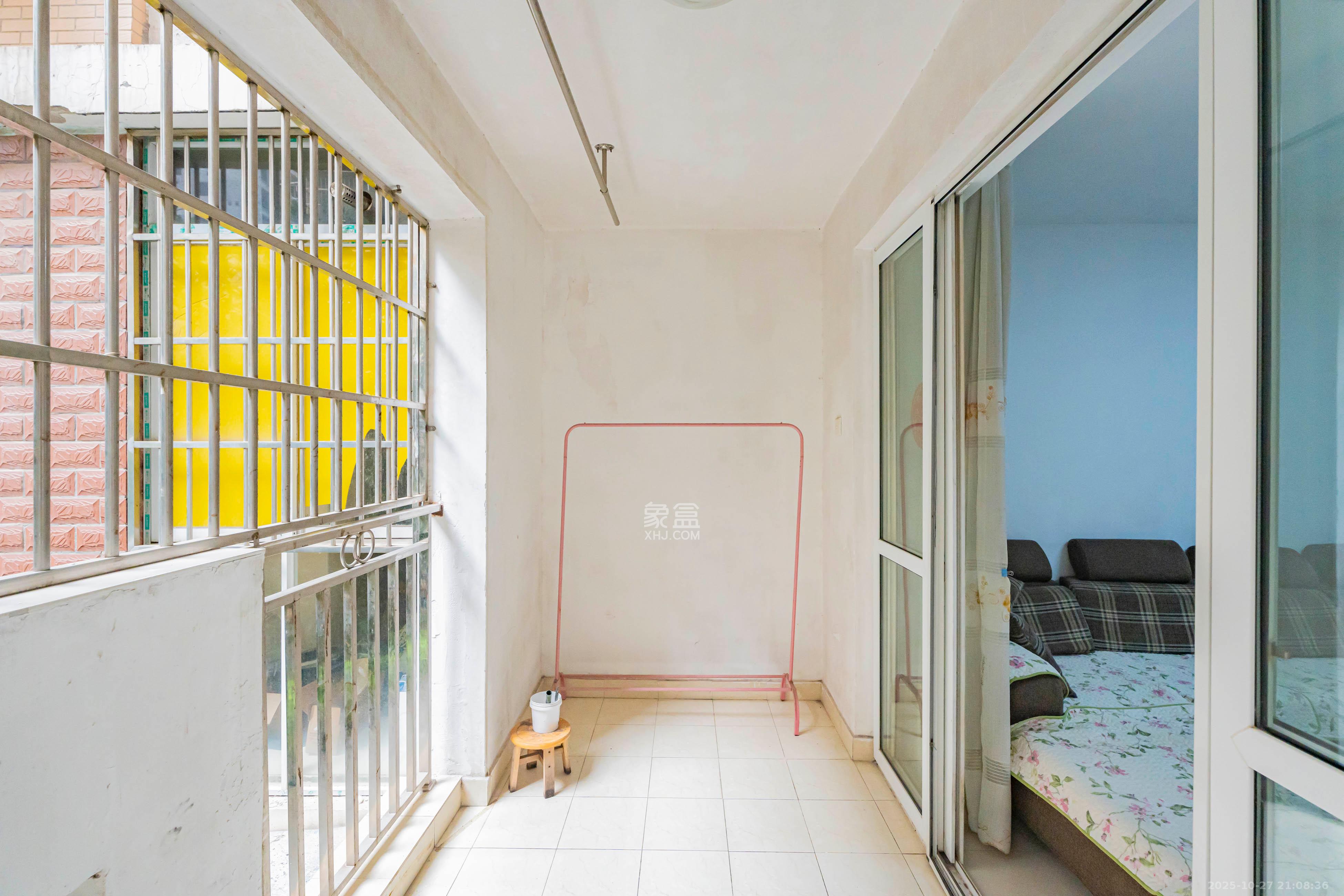 四方锦城  2室1厅1卫    72.0万 四方锦城  2室1厅1卫    72.0万阳台