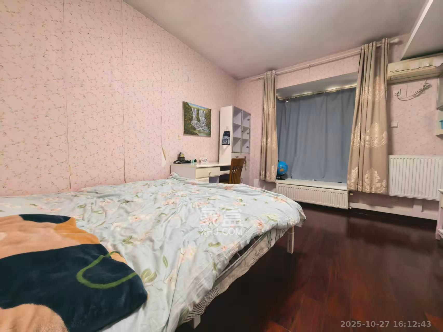 中天枫景园  4室2厅2卫    6500.0元/月 中天枫景园  4室2厅2卫    6500.0元/月室内图