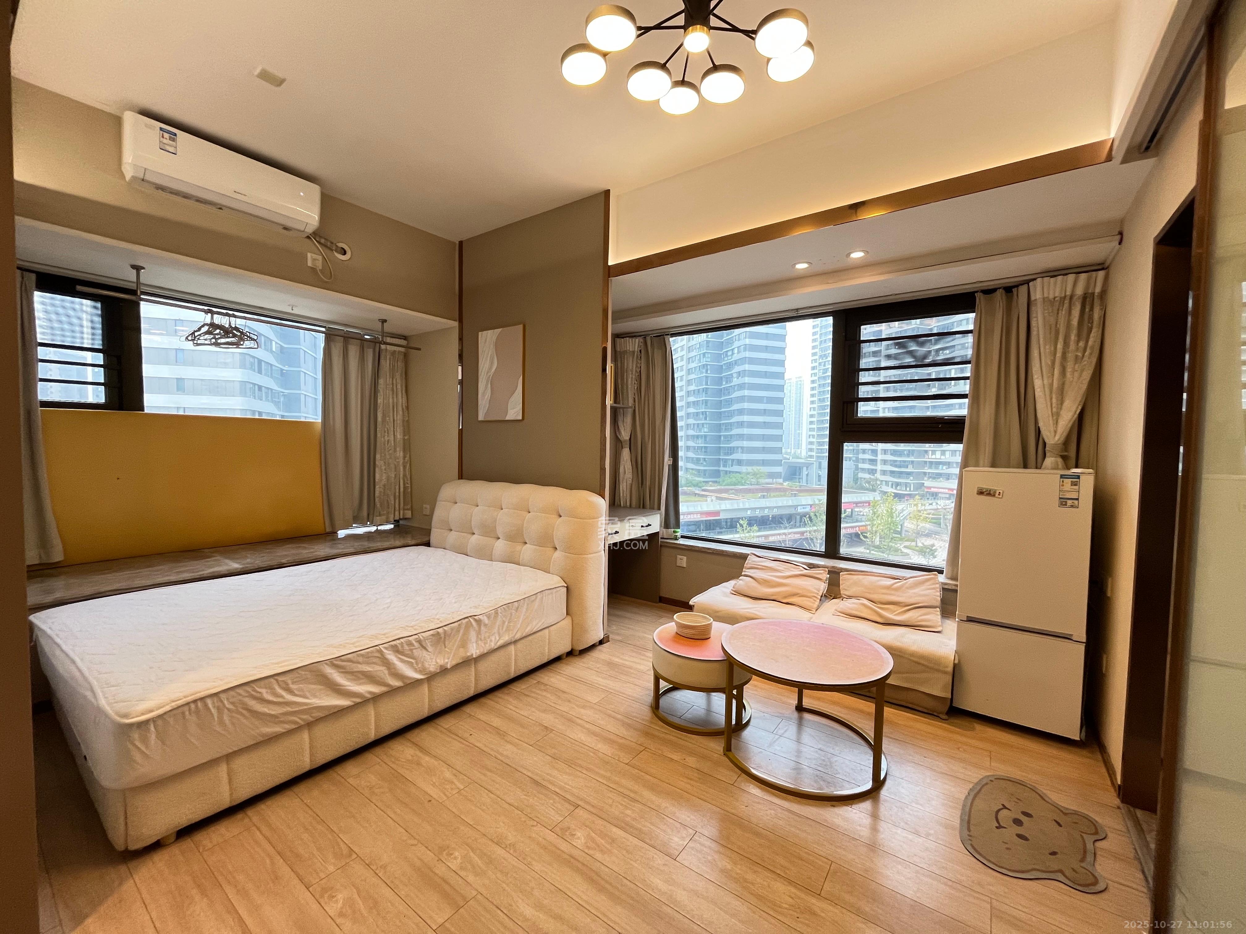 远洋外滩壹号  1室0厅0卫    1700.0元/月室内图1