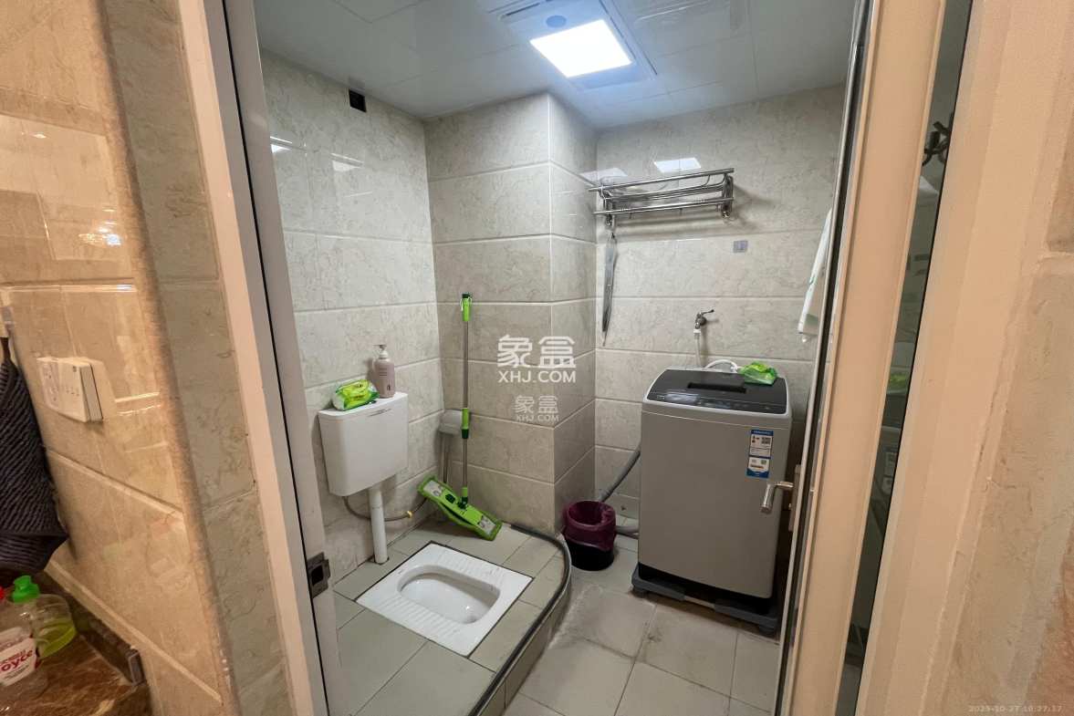 上城星座 2室1厅1卫 2700.0元/月 上城星座 2室1厅1卫 2700.0元/月室内图