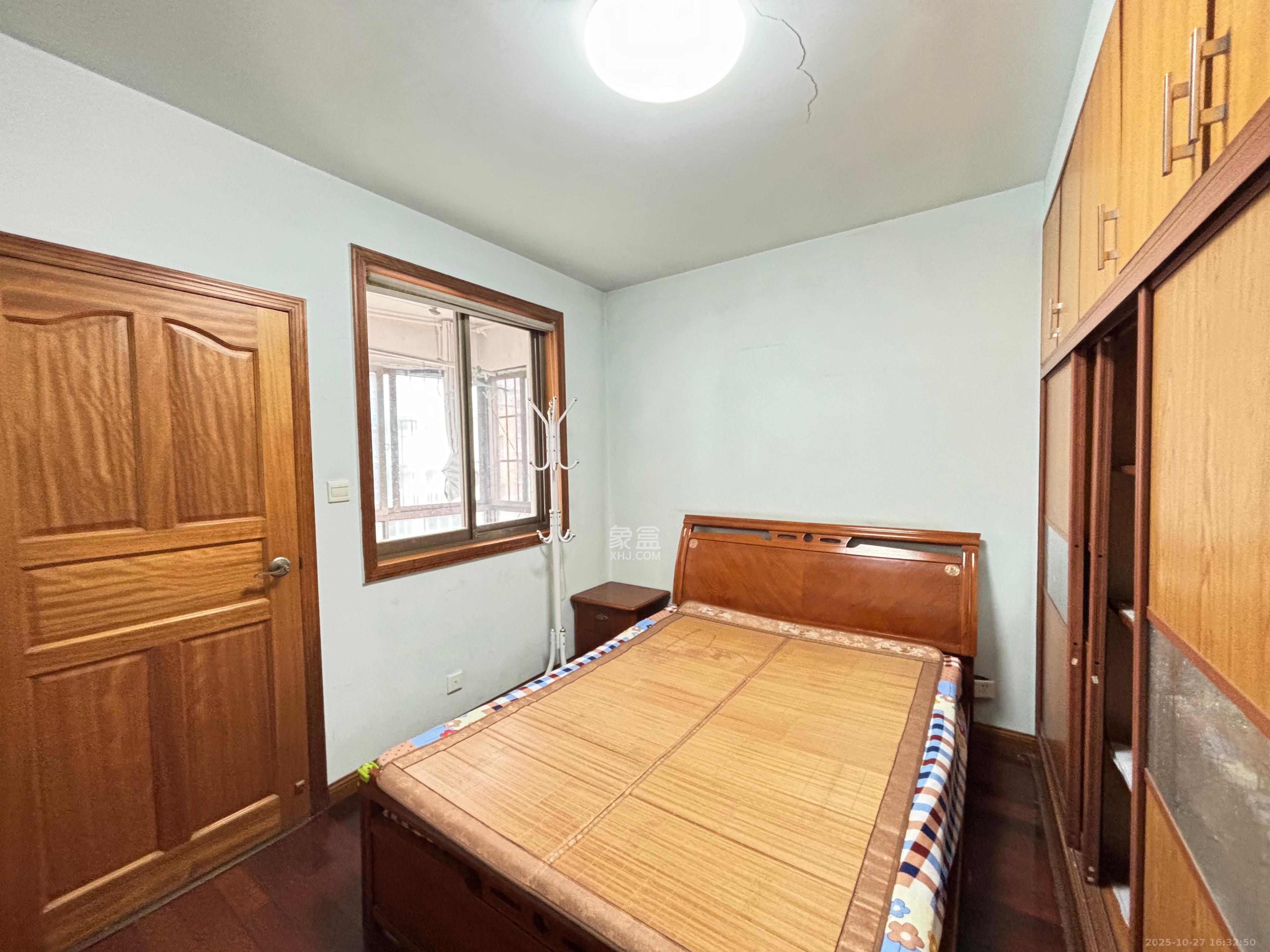 都市春天  3室2厅2卫    2500.0元/月 都市春天  3室2厅2卫    2500.0元/月室内图