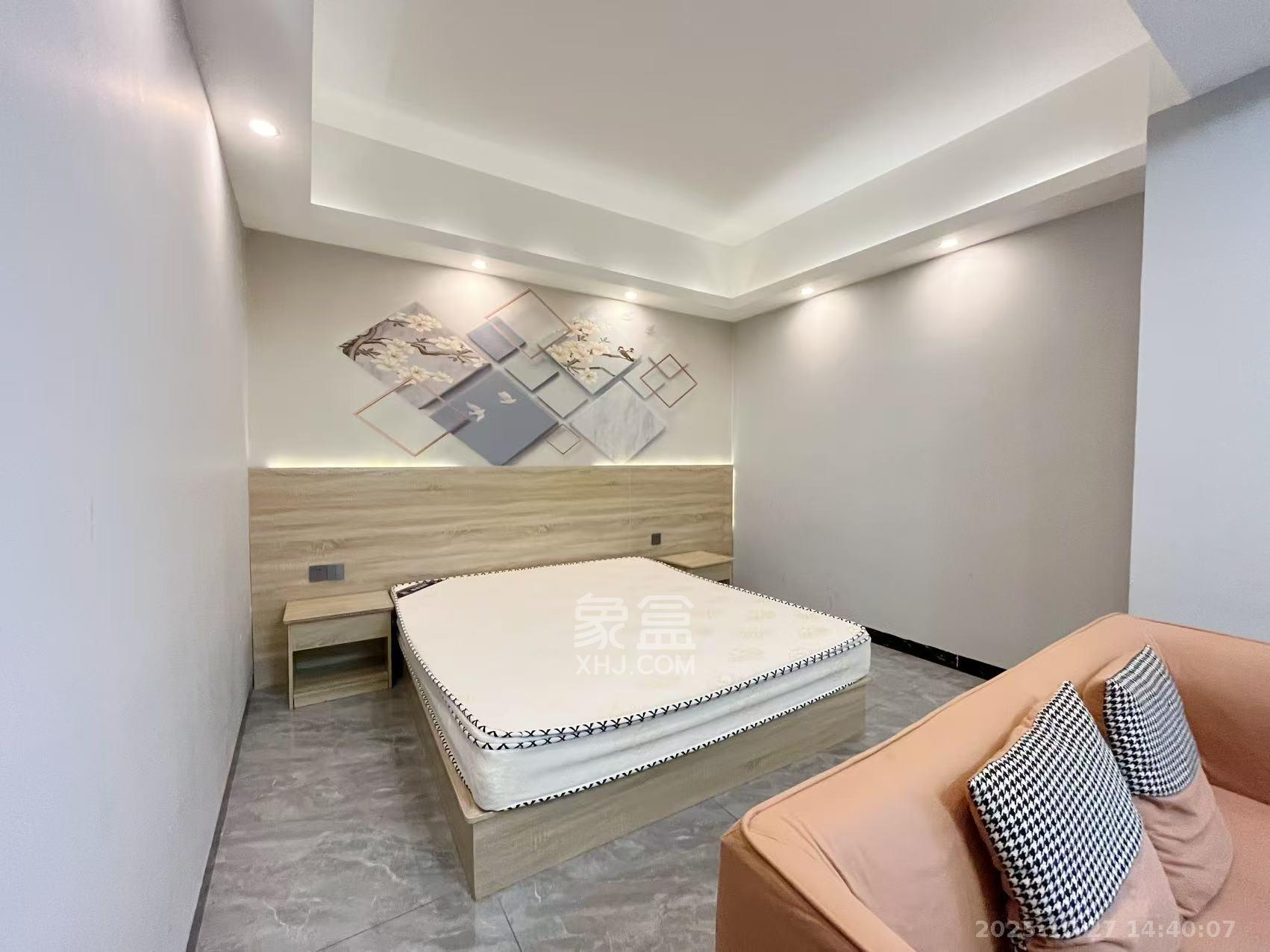 万润时光里  1室1厅1卫    1500.0元/月 万润时光里  1室1厅1卫    1500.0元/月室内图