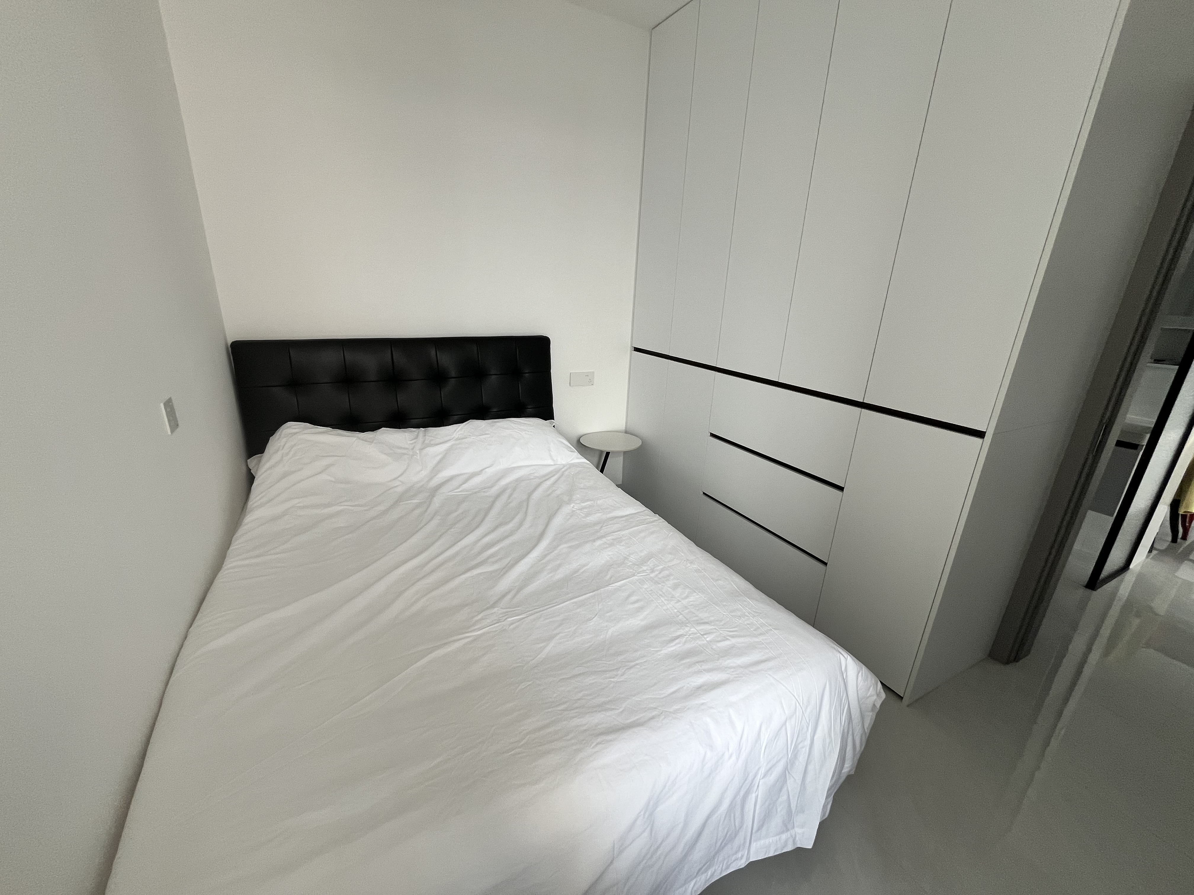 互助小区电梯房  2室2厅1卫    3000.0元/月室内图