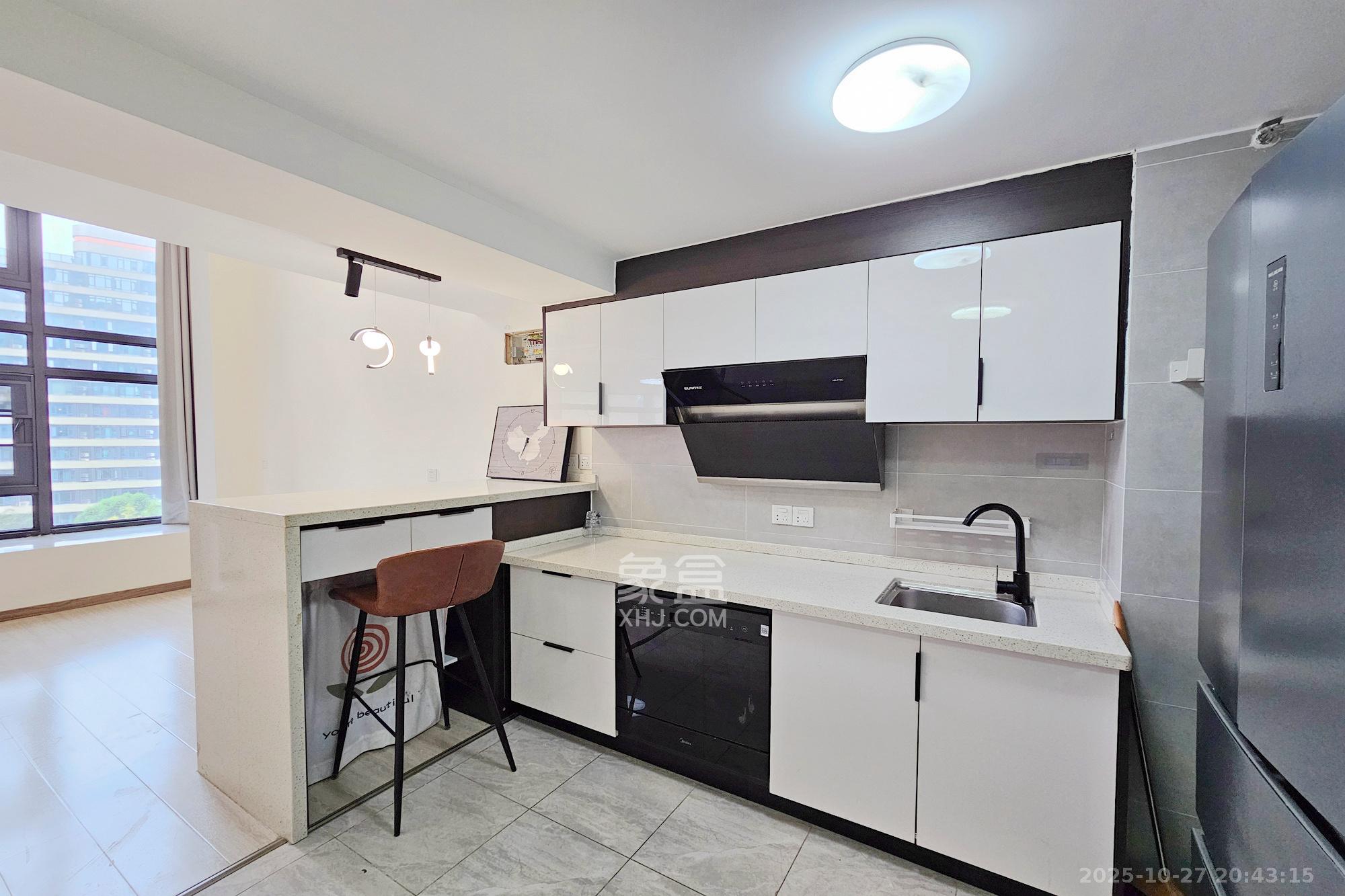 明昇壹城（明昇时代广场）三期  3室2厅2卫    56.0万其他