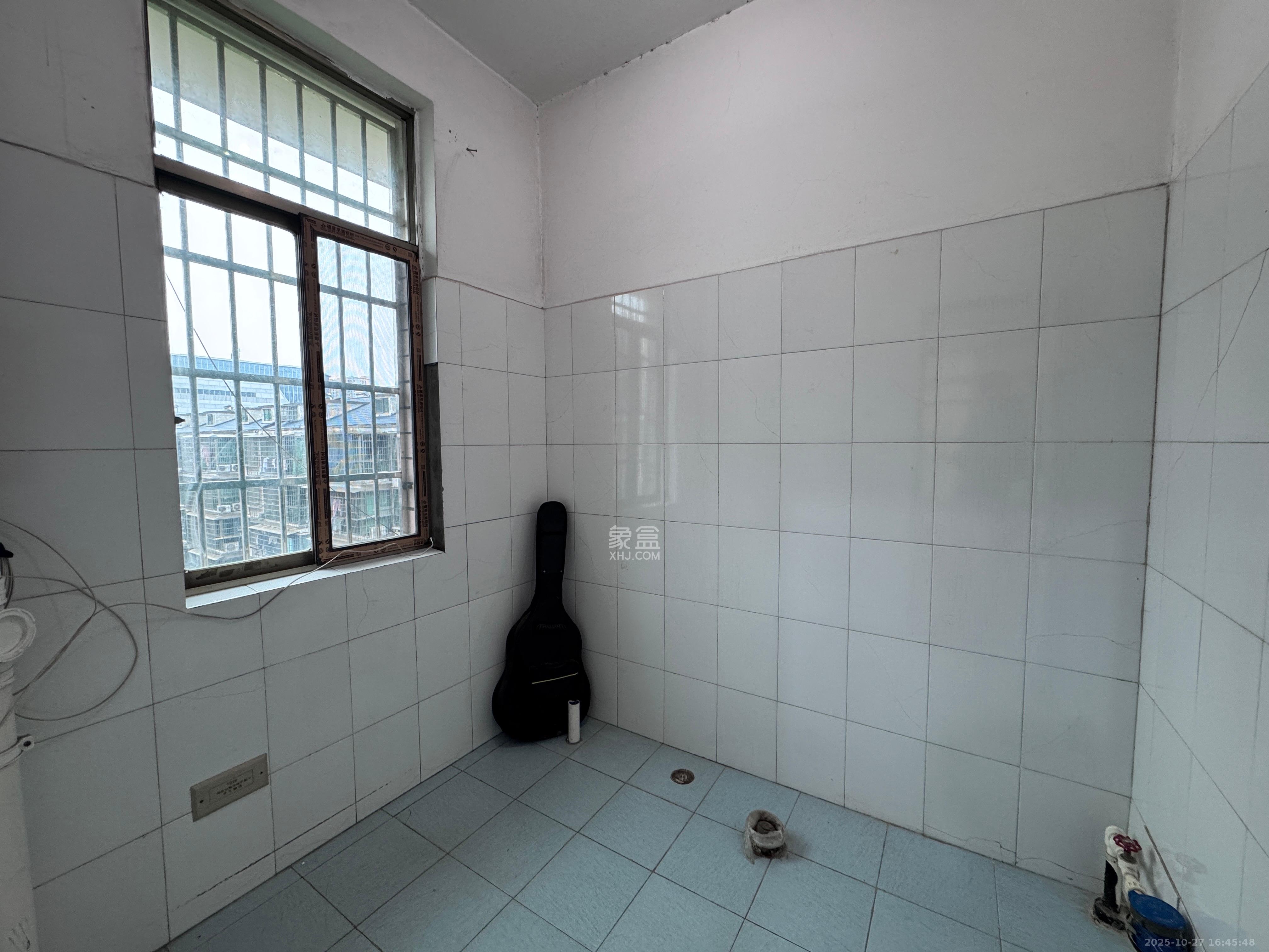 华美佳园(鄱阳佳园) 1室1厅0卫 1400.0元/月 华美佳园(鄱阳佳园) 1室1厅0卫 1400.0元/月室内图