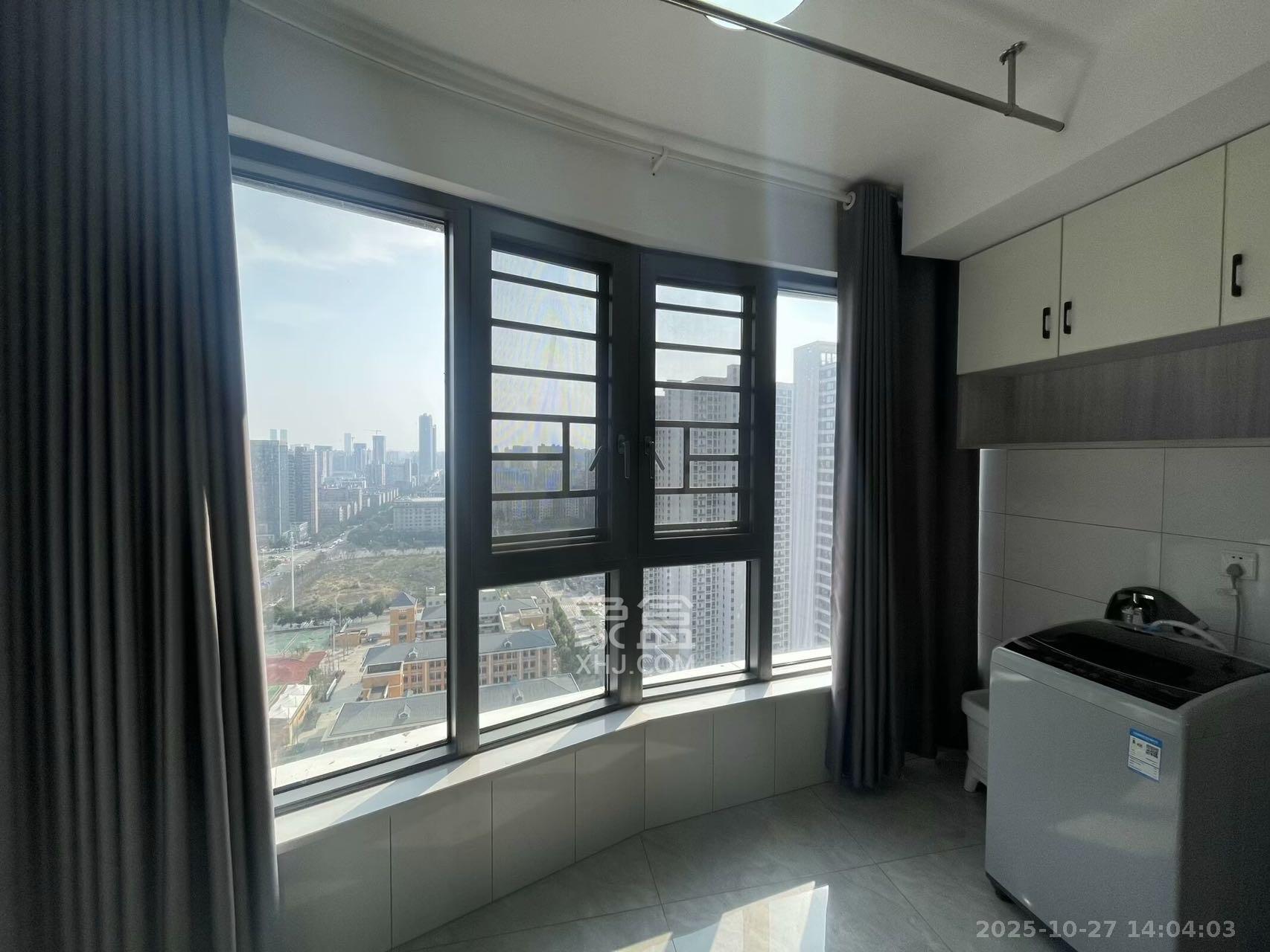 嘉雨东苑  2室1厅1卫    2800.0元/月 嘉雨东苑  2室1厅1卫    2800.0元/月室内图