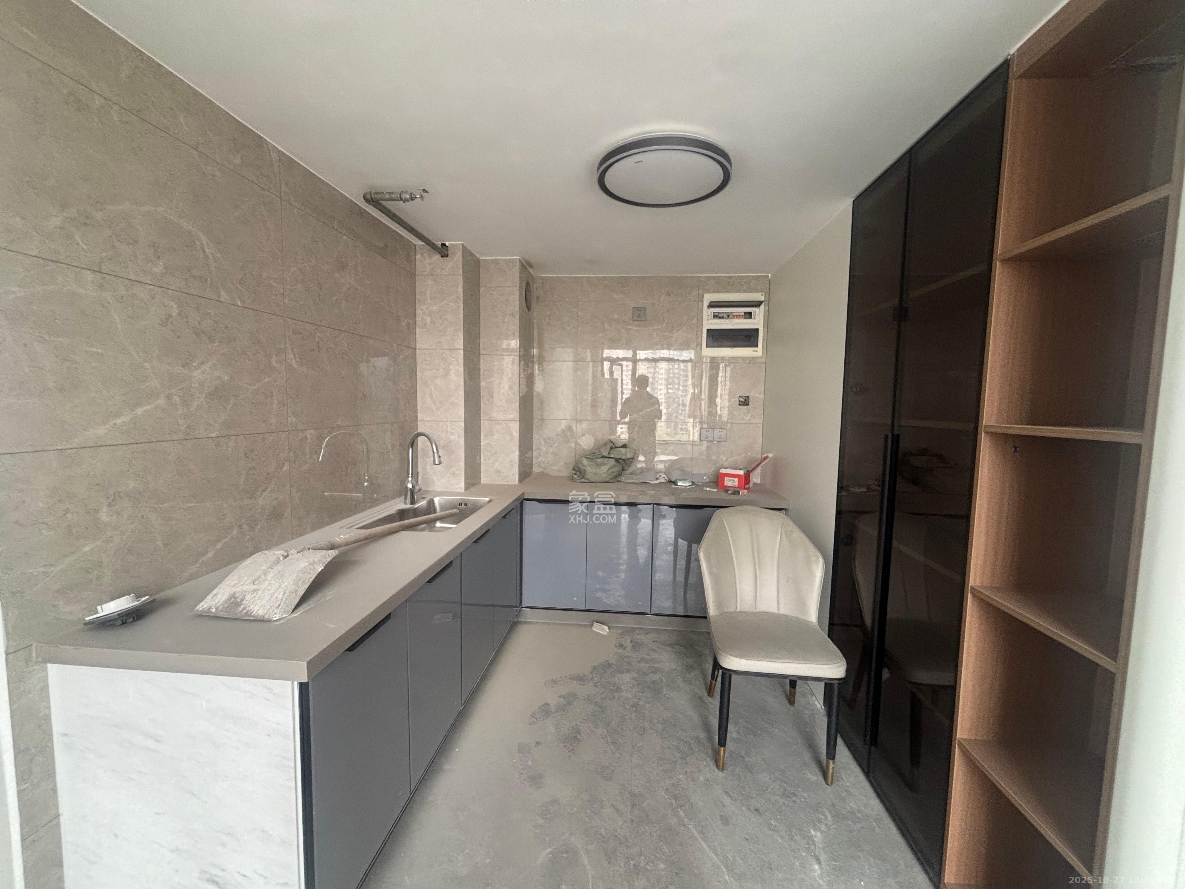 万科金色麦田  2室1厅1卫    2400.0元/月室内图