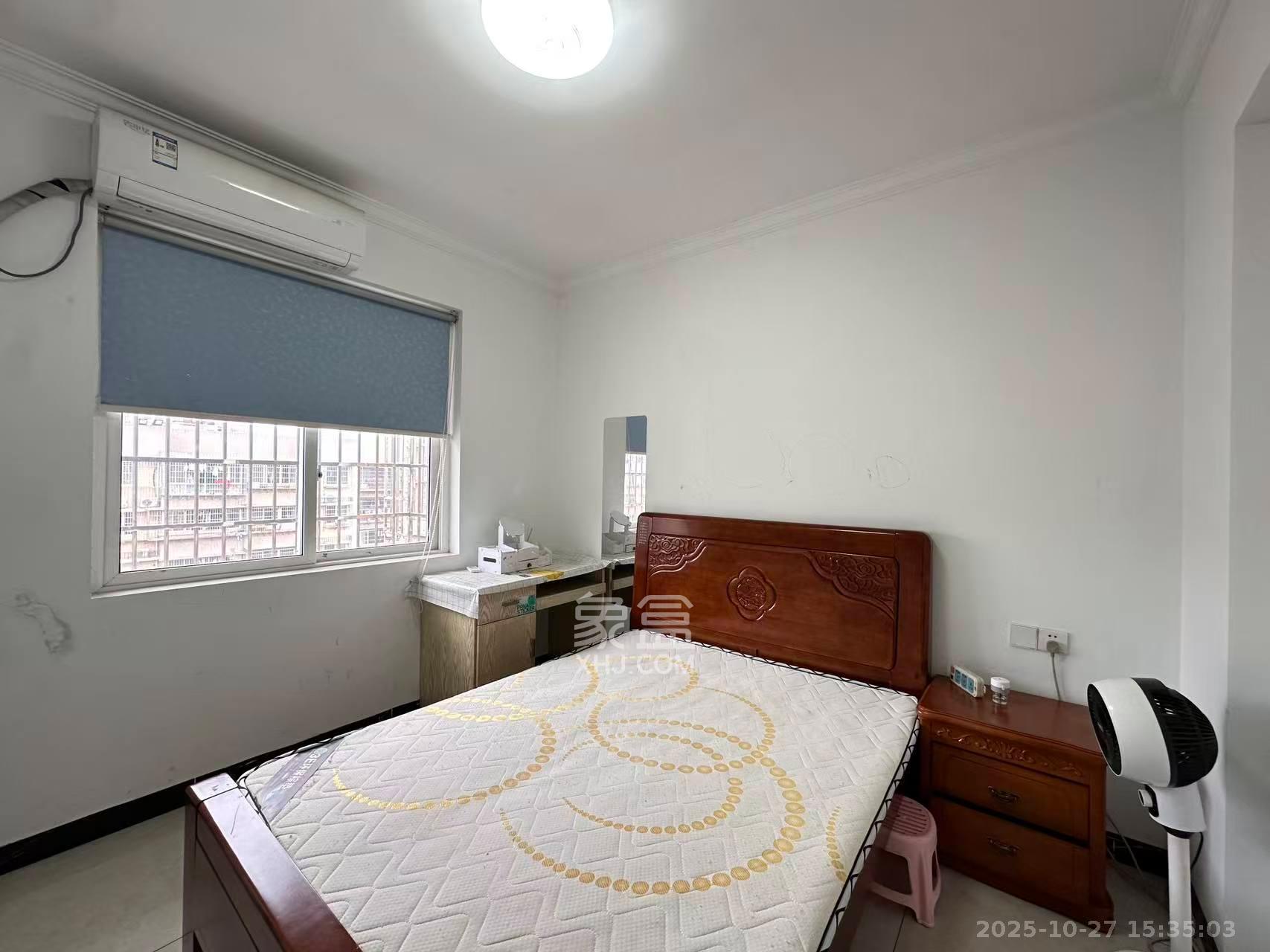 星城新宇黎锦苑  1室1厅1卫    1100.0元/月 星城新宇黎锦苑  1室1厅1卫    1100.0元/月室内图