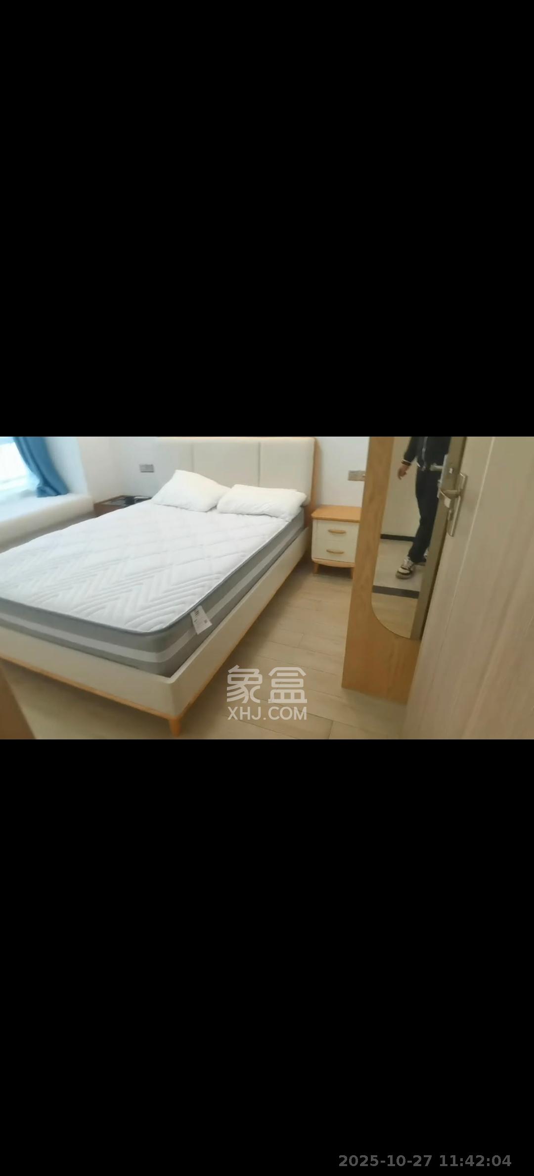 中海阅江府  1室1厅1卫    2700.0元/月室内图