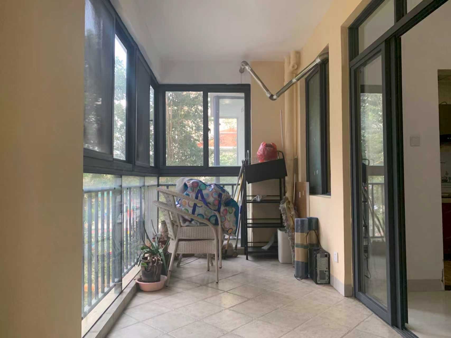 兆南和园  2室2厅1卫    2500.0元/月 兆南和园  2室2厅1卫    2500.0元/月室内图