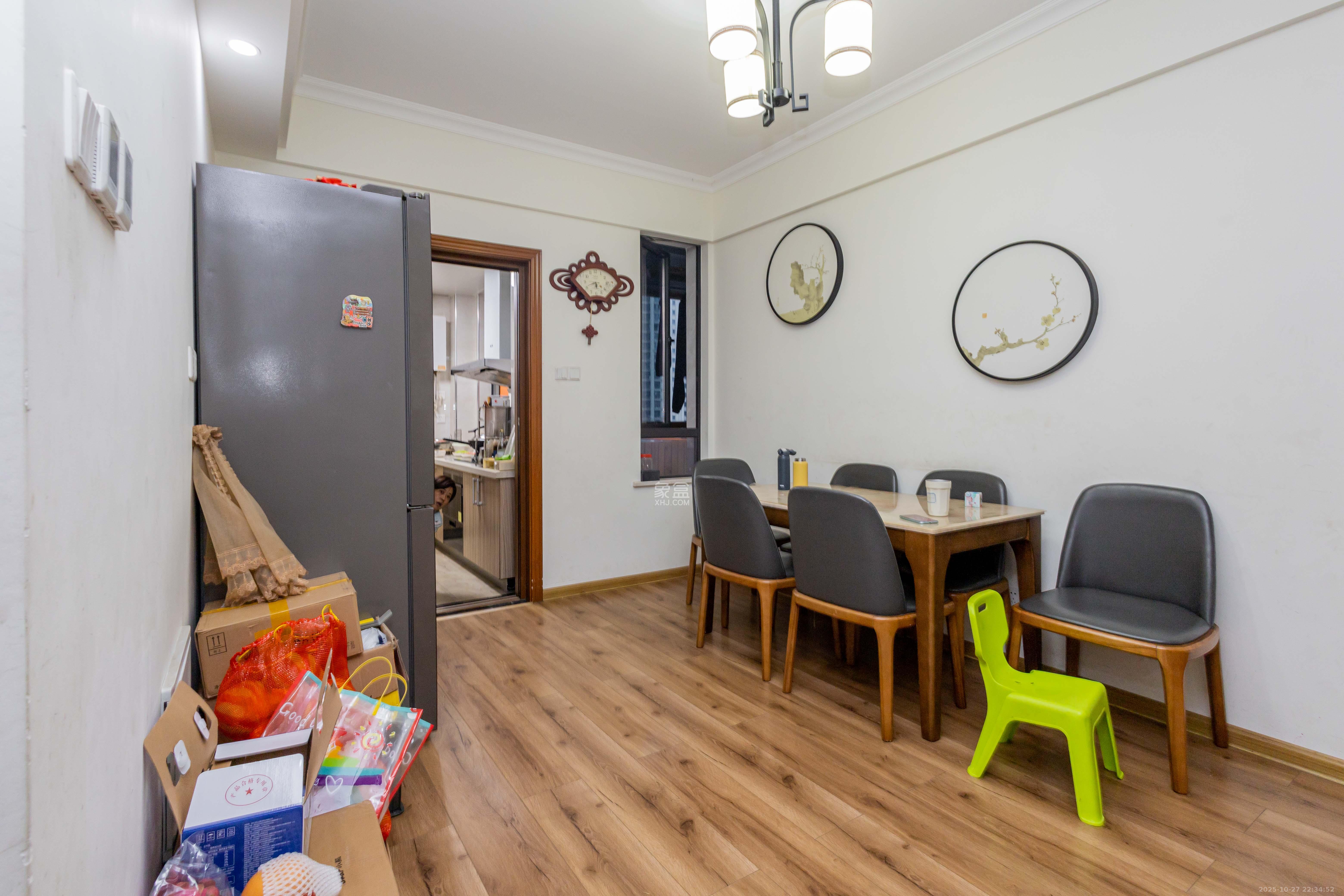 长房东云台 4室2厅2卫 118.0万 长房东云台 4室2厅2卫 118.0万客厅