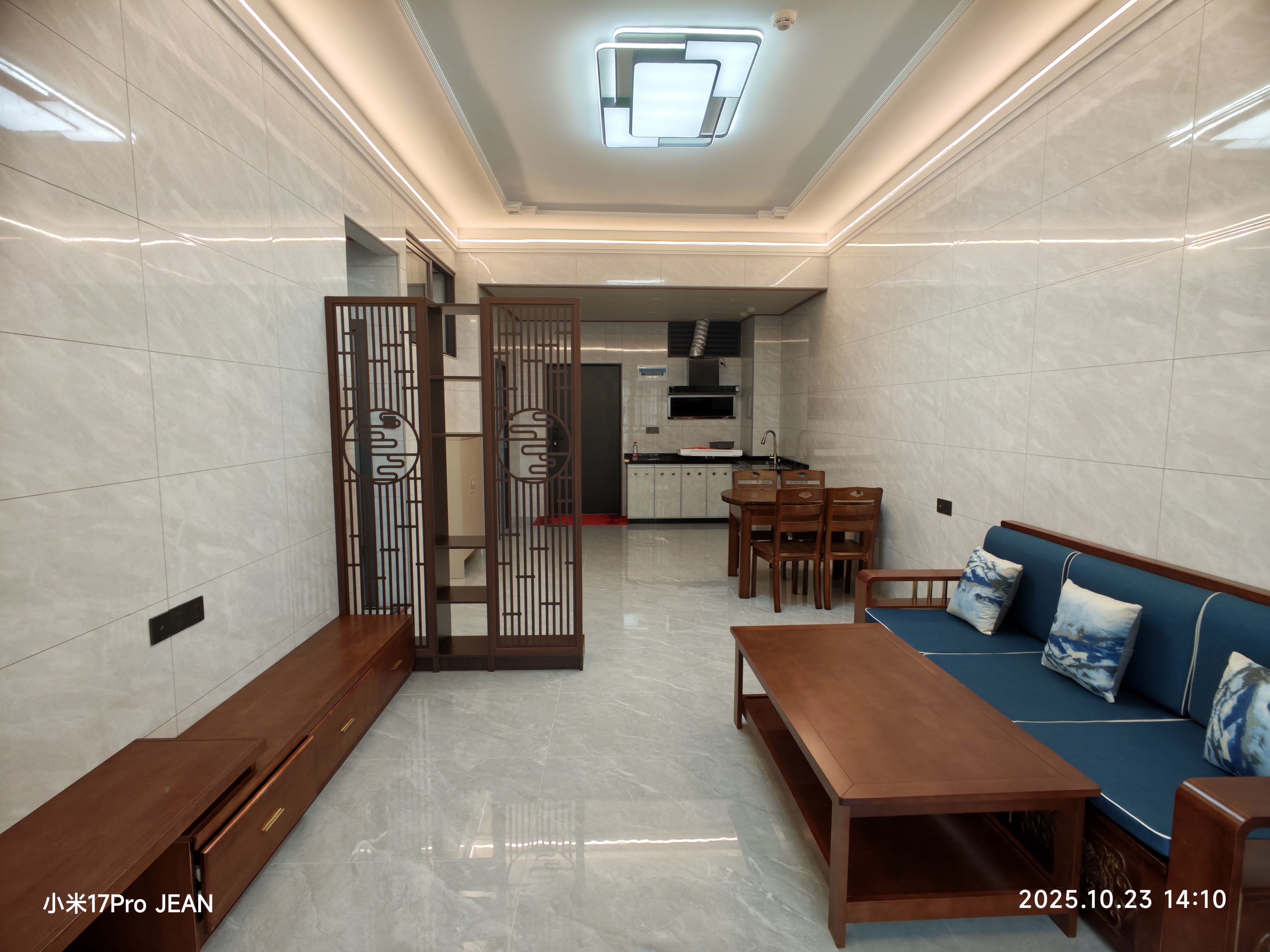 翡翠天汇  2室1厅1卫    2800.0元/月室内图