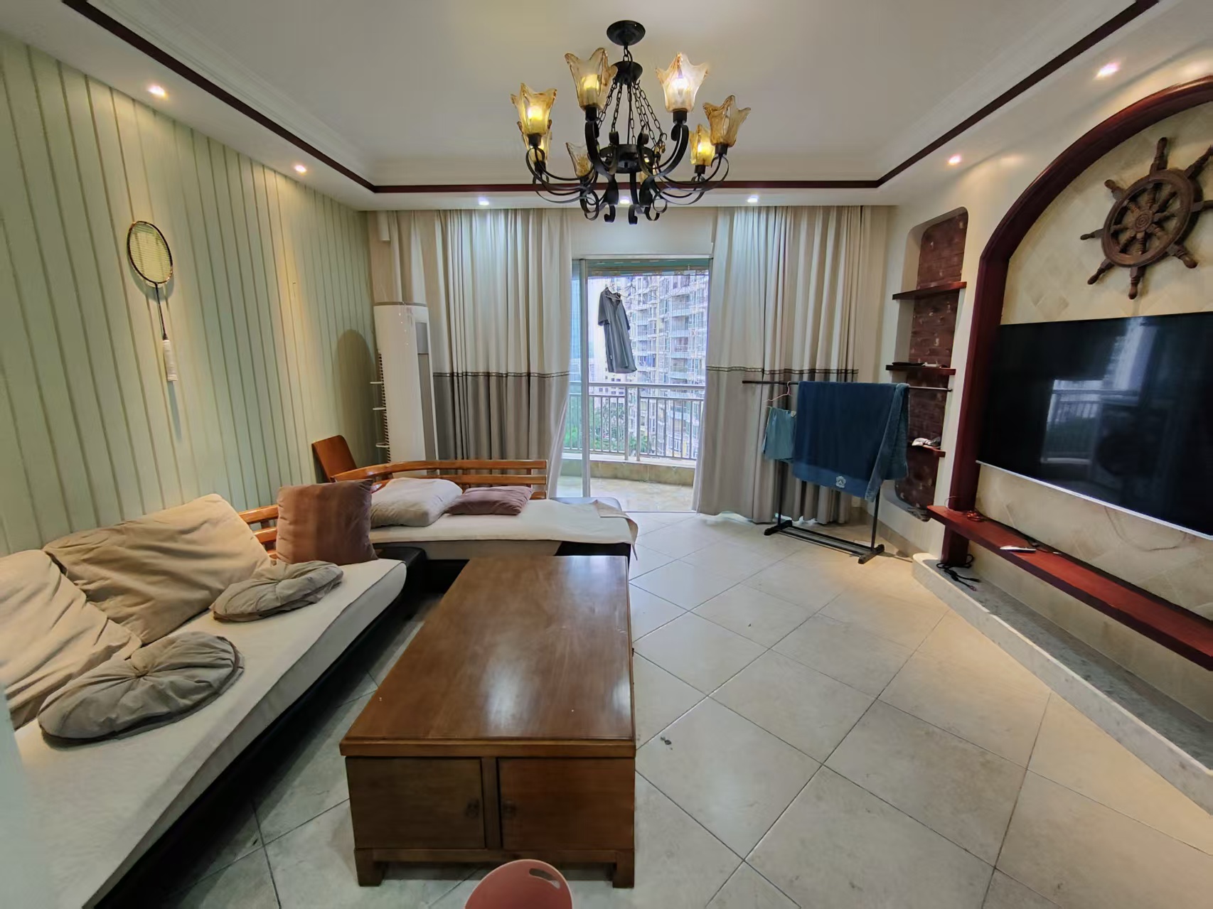 世贸雅苑  3室2厅2卫    4500.0元/月