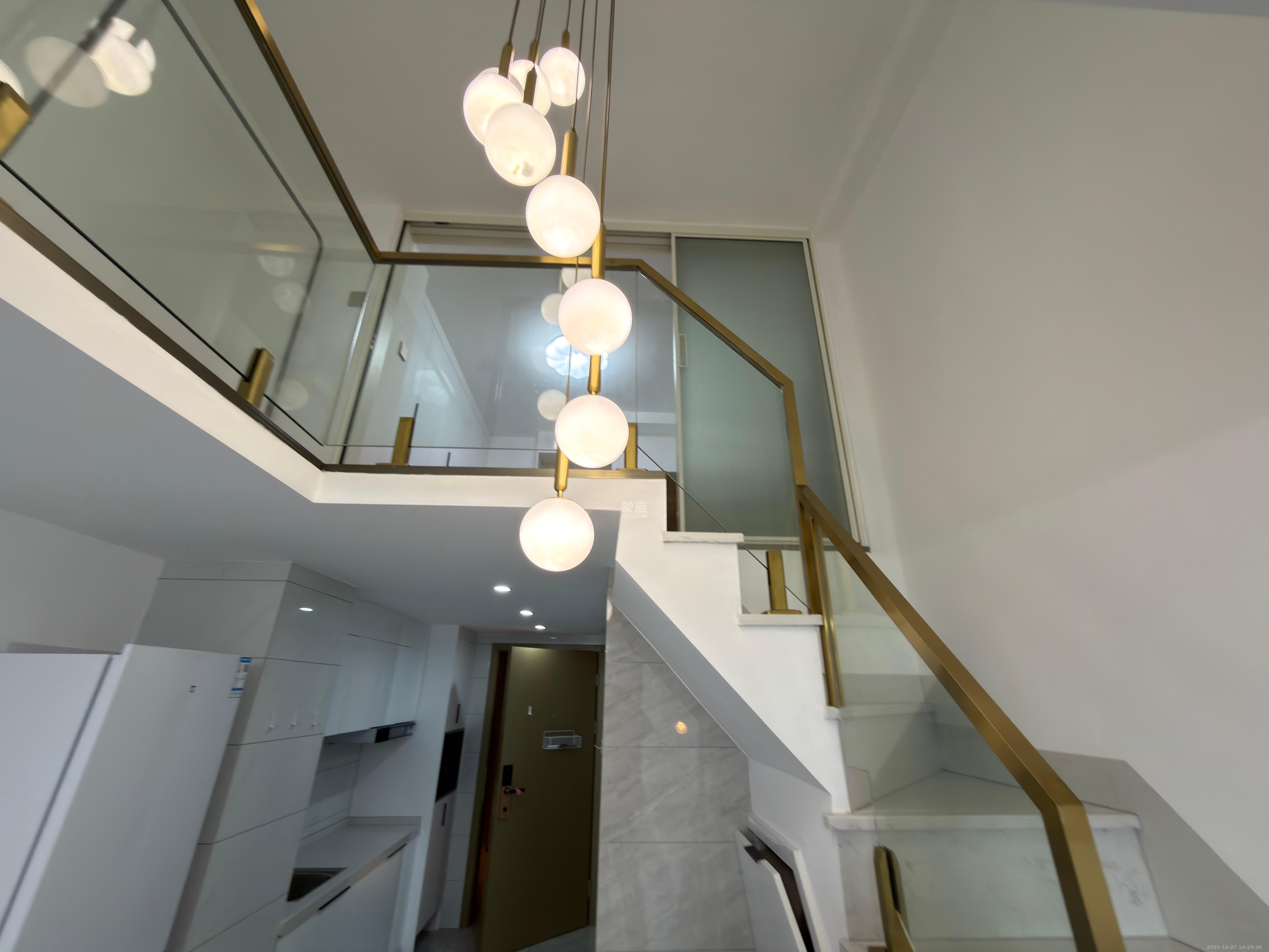 时代MOMA云PARK  2室1厅1卫    2700.0元/月室内图