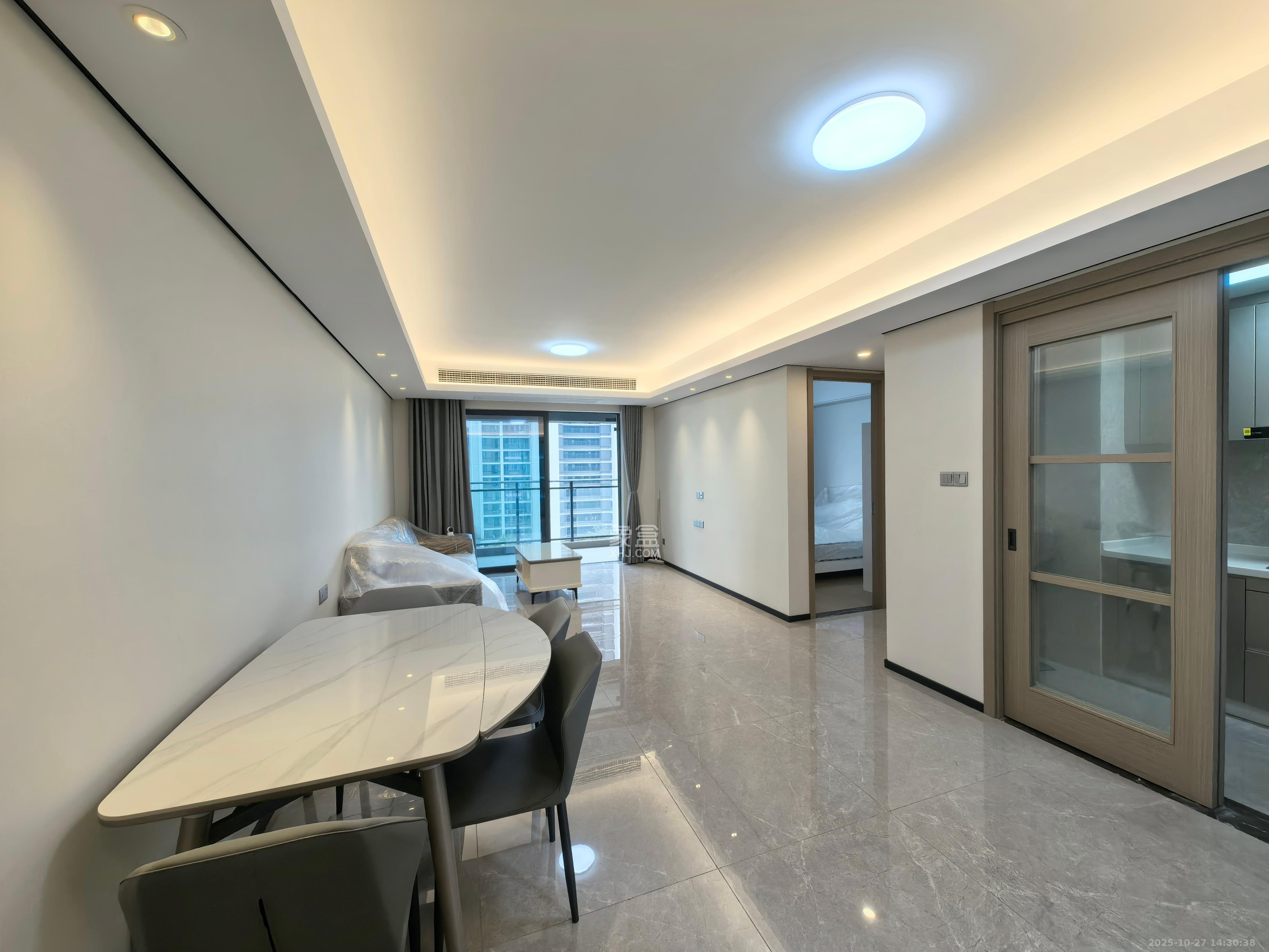 中海麓山境北区  4室2厅2卫    3000.0元/月室内图