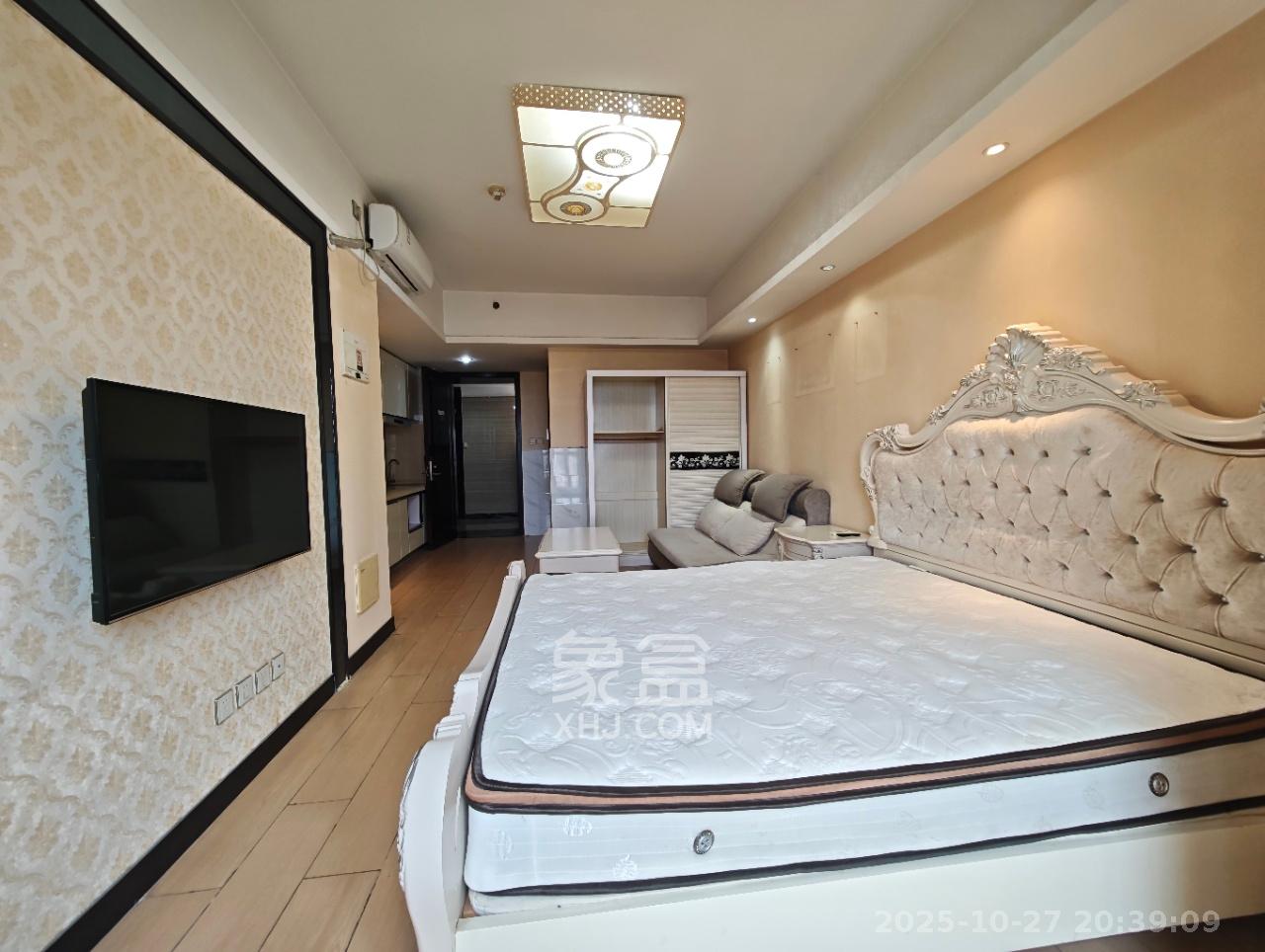 德思勤城市广场（宝格丽公寓）  1室1厅1卫    1600.0元/月室内图