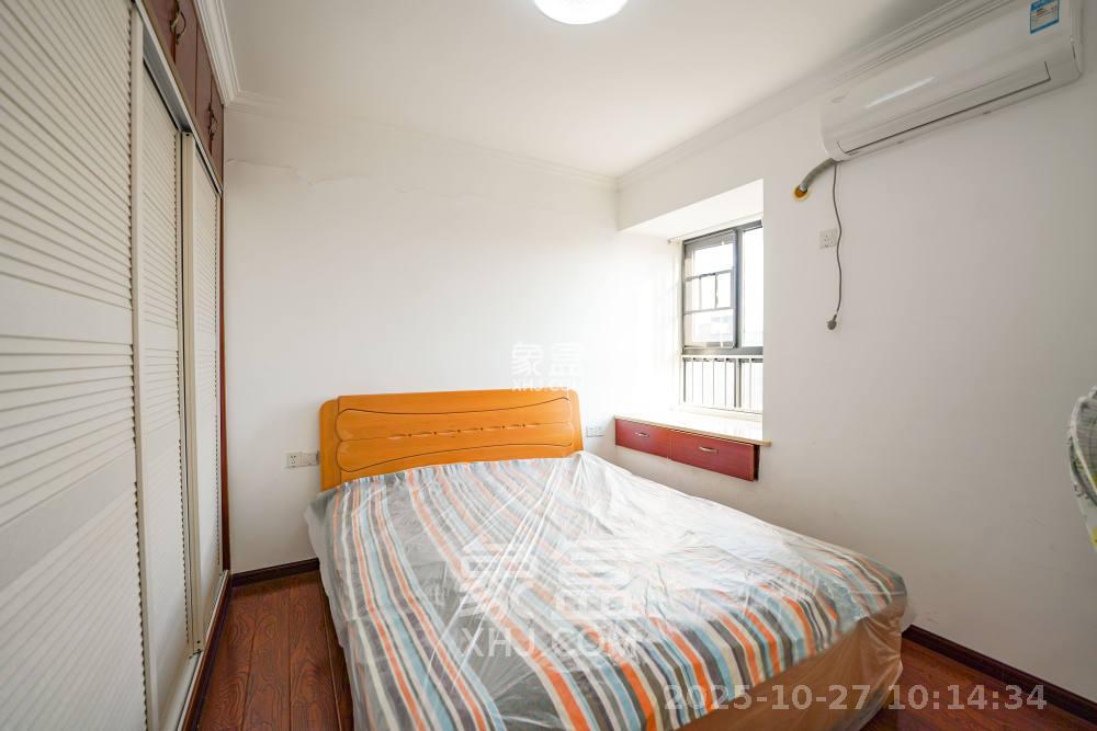 中悦领秀城  3室2厅1卫    1600.0元/月 中悦领秀城  3室2厅1卫    1600.0元/月室内图