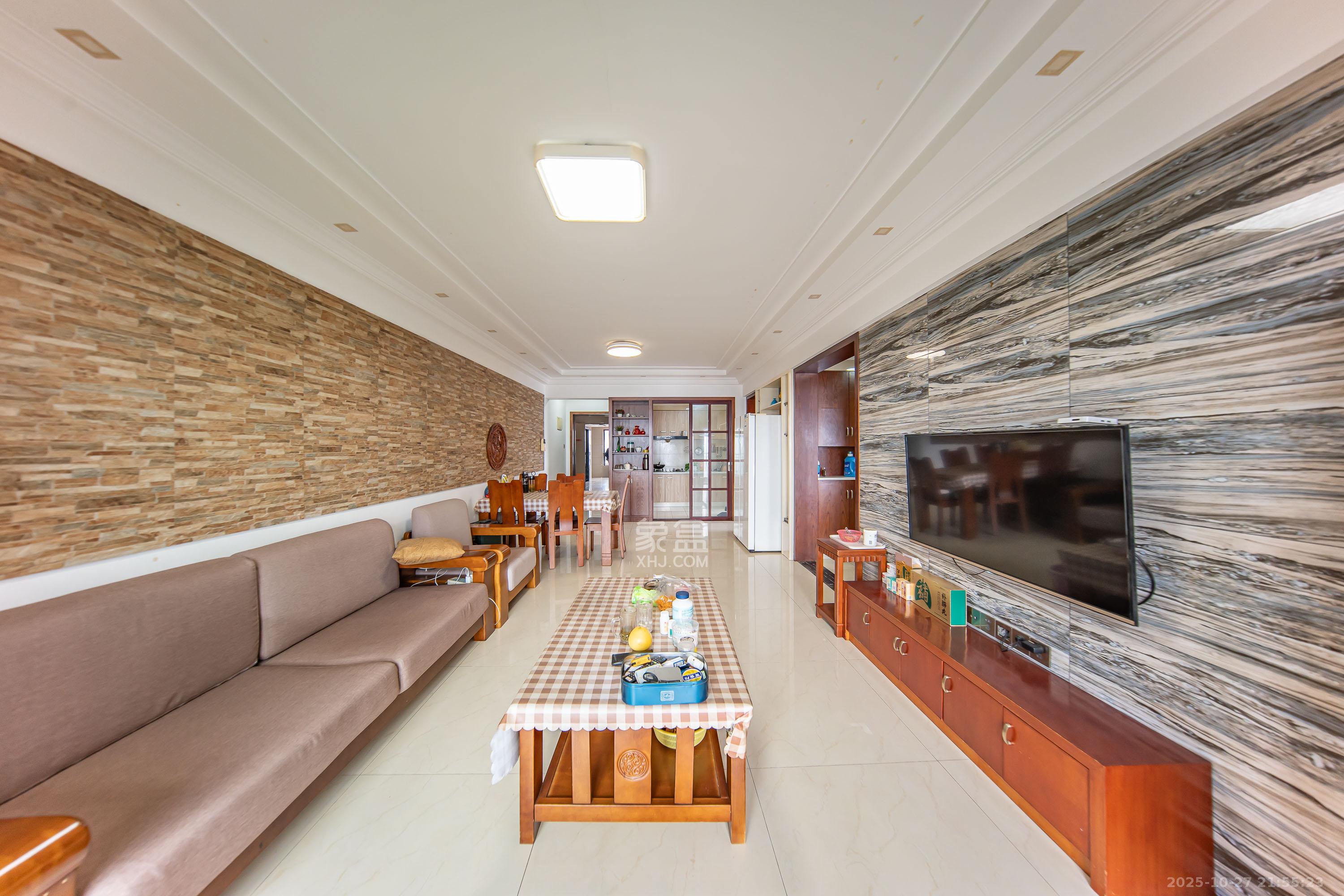 华润橡树湾  2室1厅1卫    73.0万