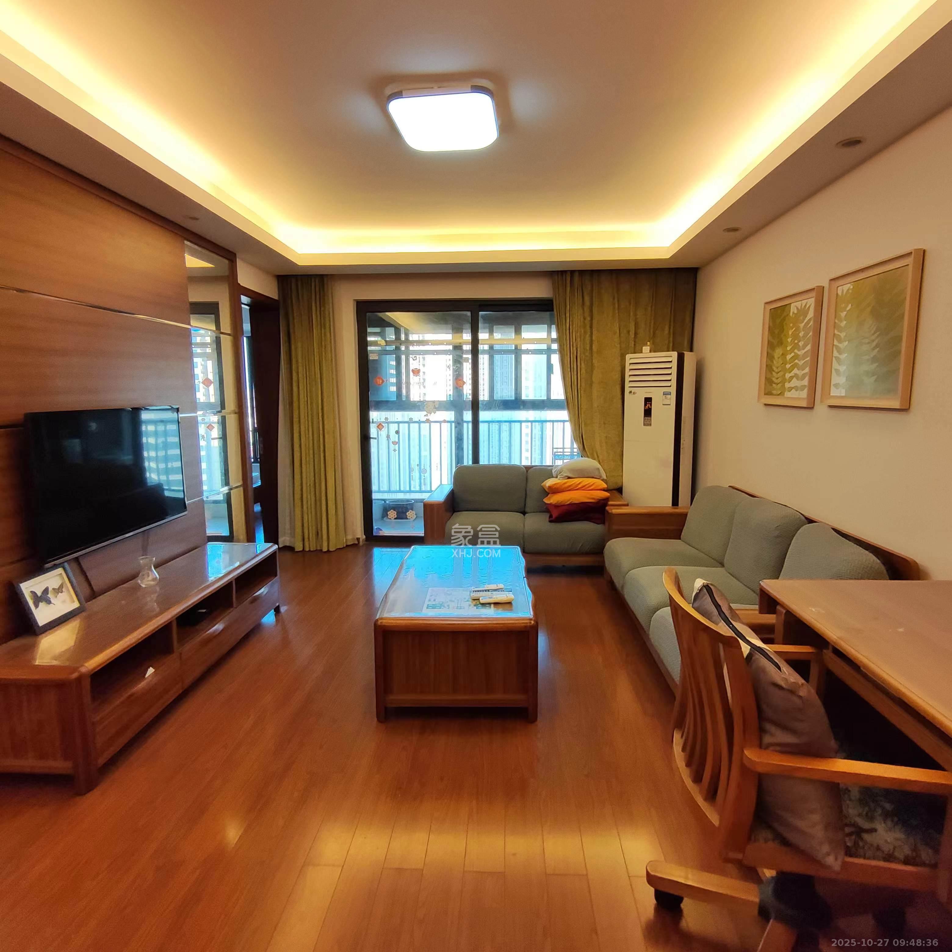 万科金域华府三四期  3室2厅1卫    2500.0元/月室内图