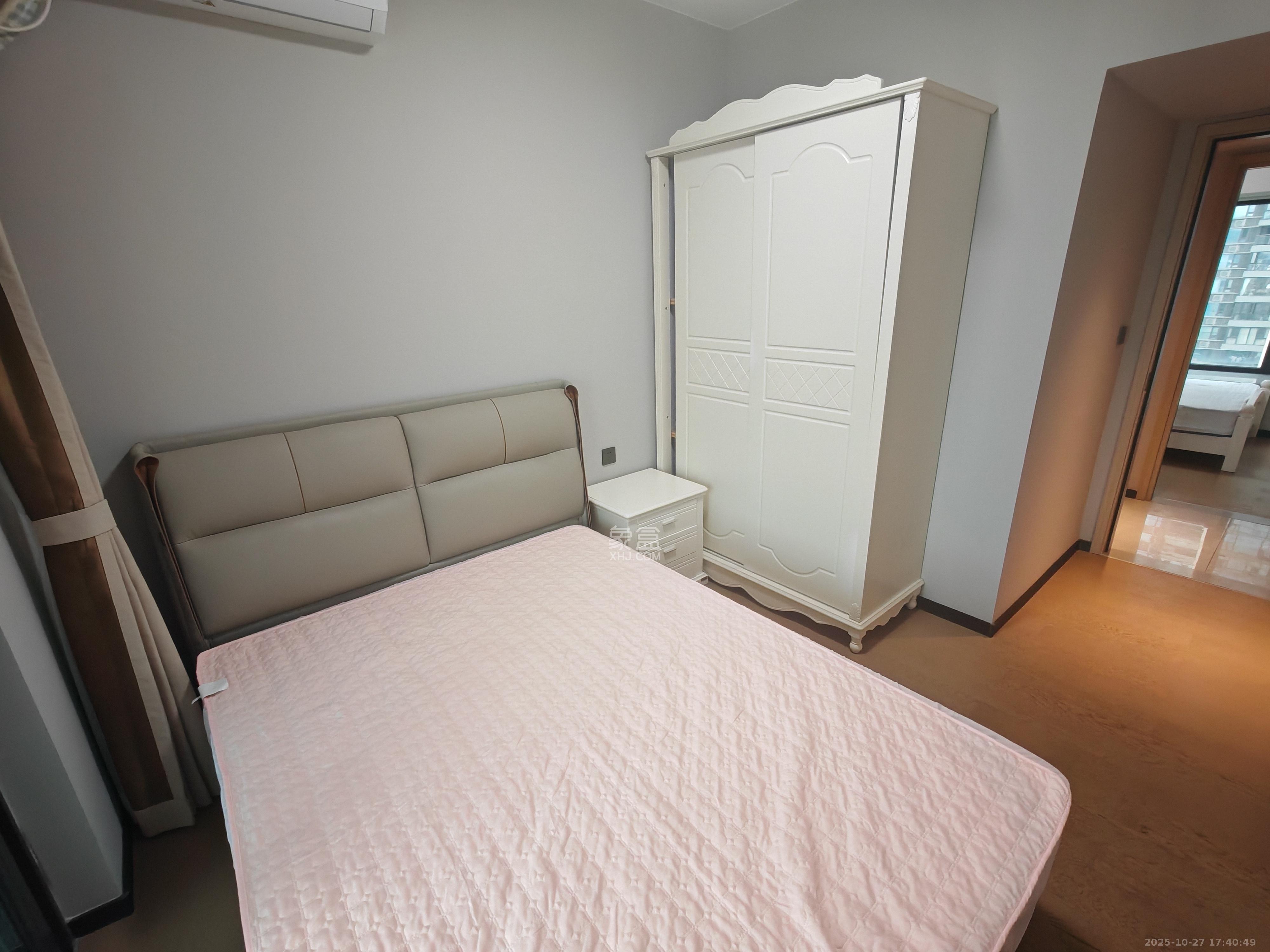 时代梅溪领峰 4室2厅2卫 3800.0元/月 时代梅溪领峰 4室2厅2卫 3800.0元/月室内图