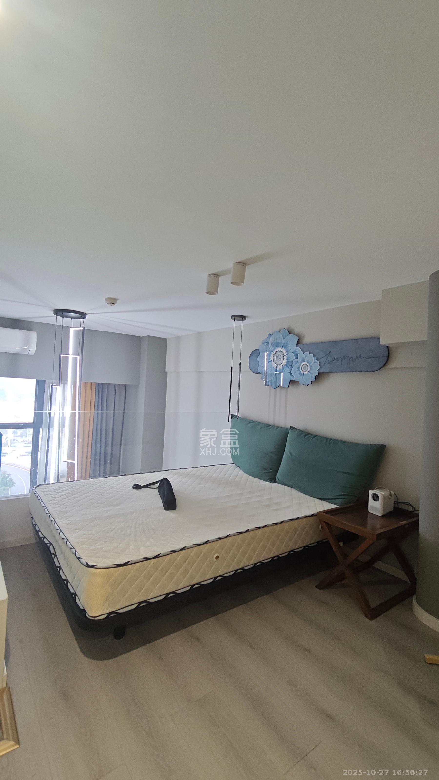 弘坤云寓  1室0厅0卫    2700.0元/月 弘坤云寓  1室0厅0卫    2700.0元/月室内图