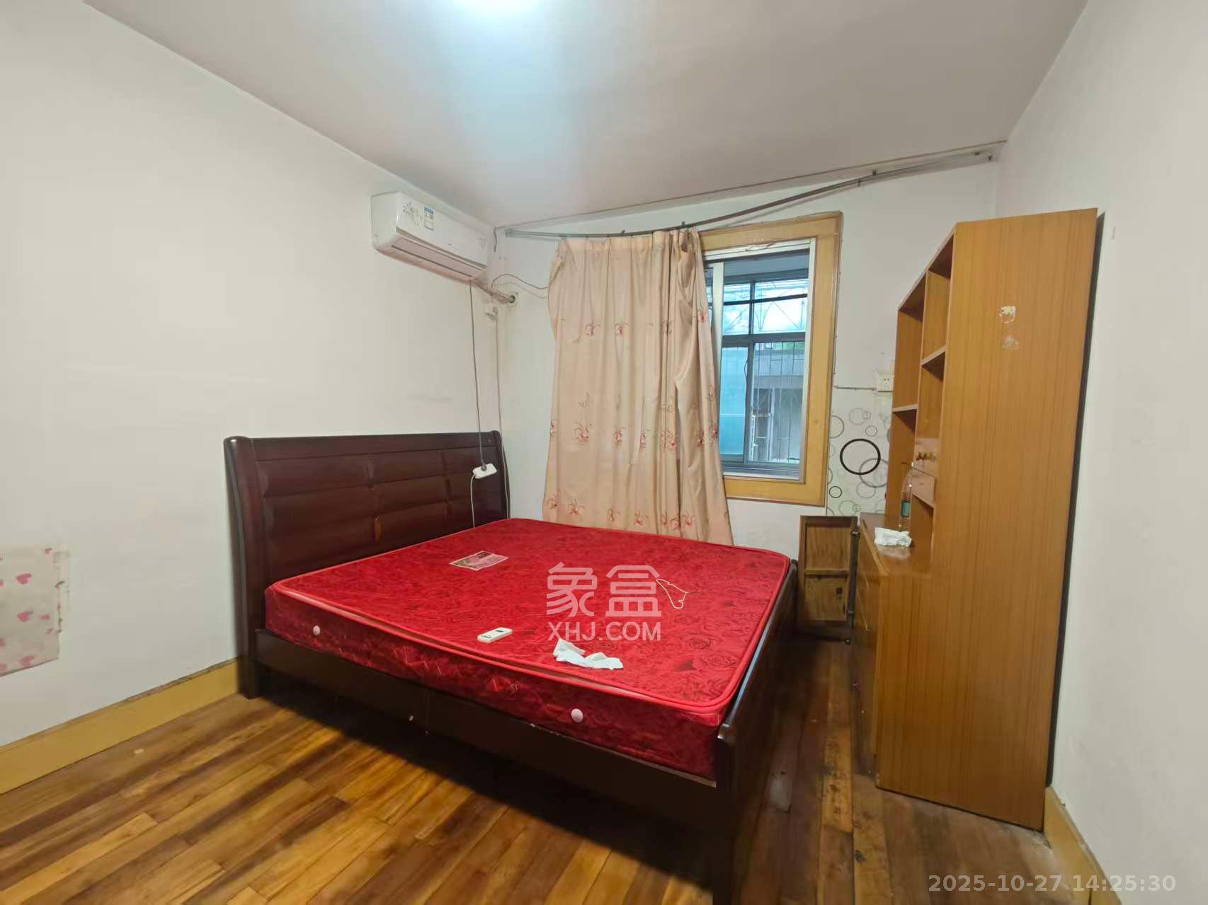 湘春巷散盘  3室1厅1卫    2000.0元/月 湘春巷散盘  3室1厅1卫    2000.0元/月室内图