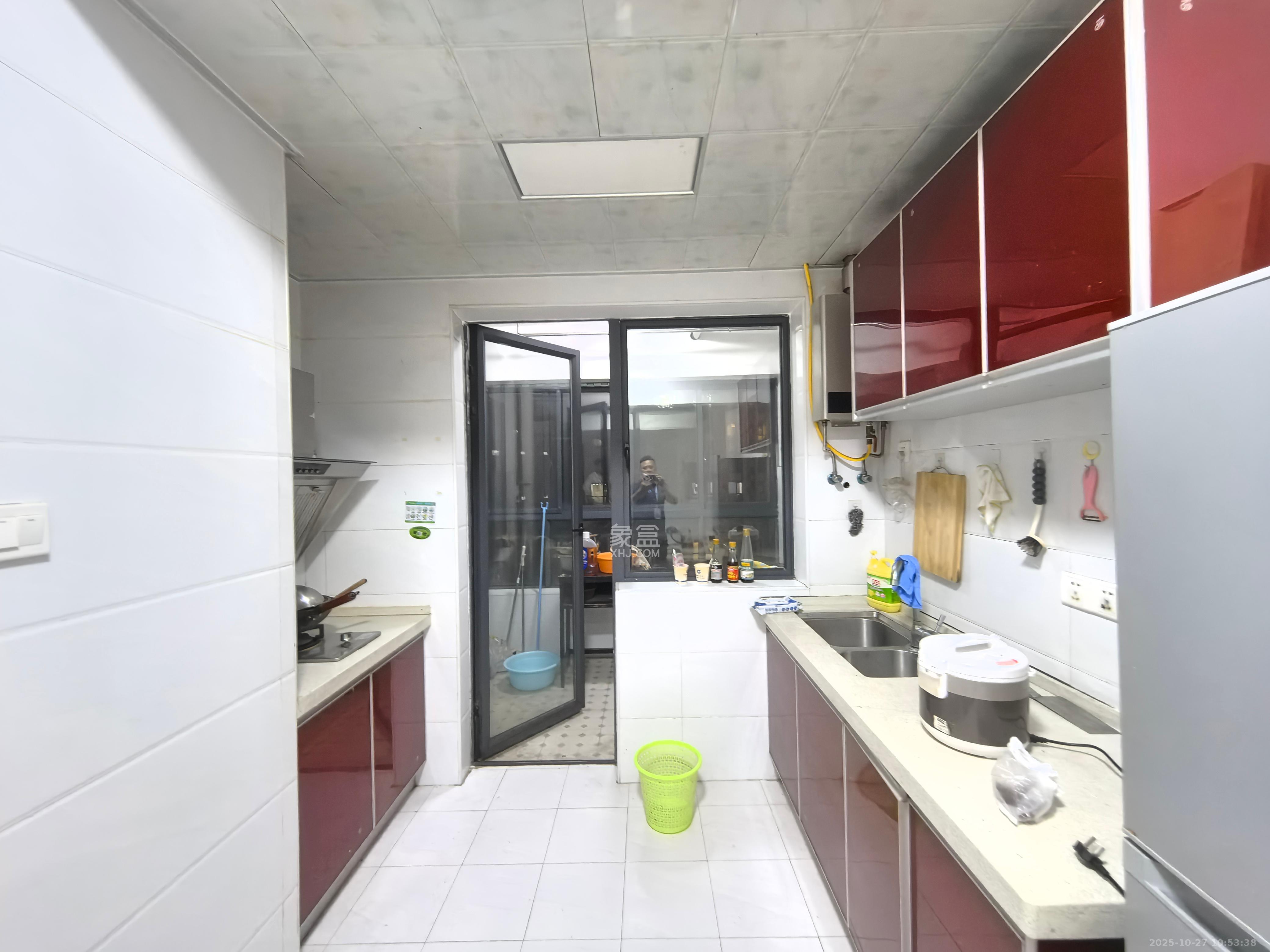 兰亭都荟(璟峰苑)  4室1厅1卫    2800.0元/月 兰亭都荟(璟峰苑)  4室1厅1卫    2800.0元/月室内图