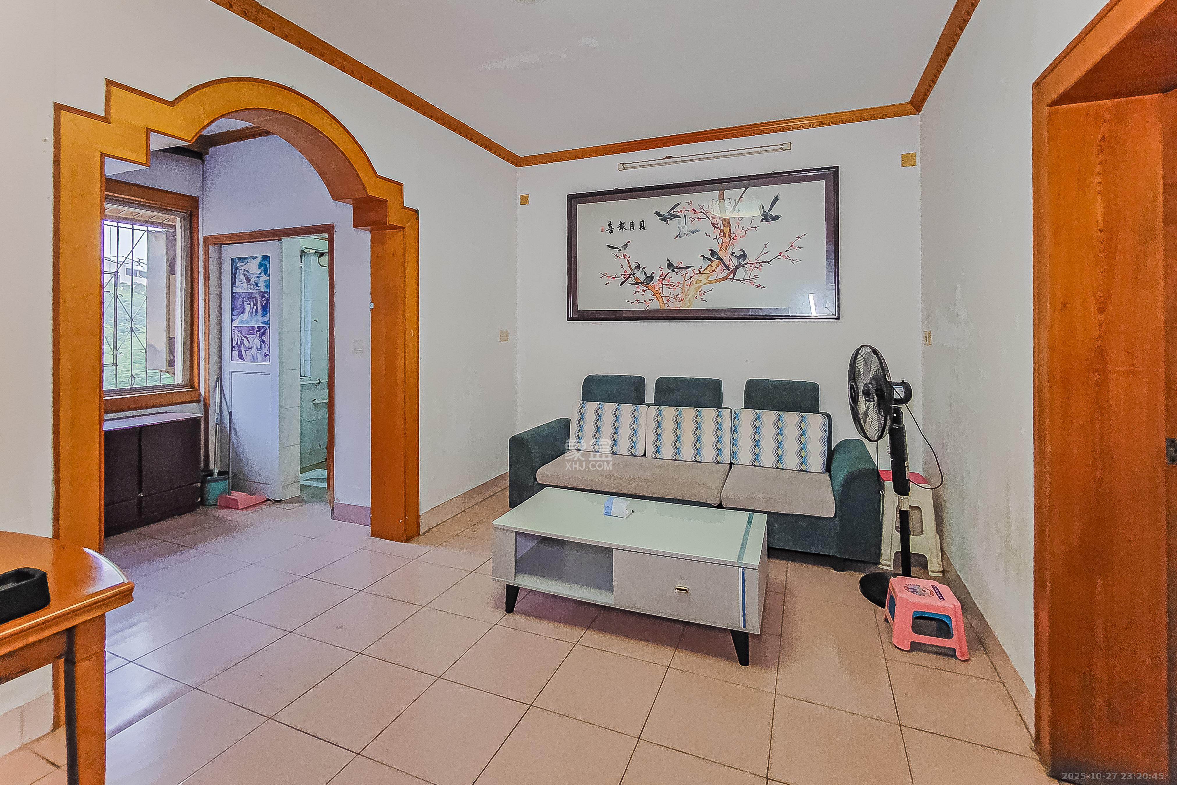 杏花苑  2室2厅1卫    42.0万 杏花苑  2室2厅1卫    42.0万