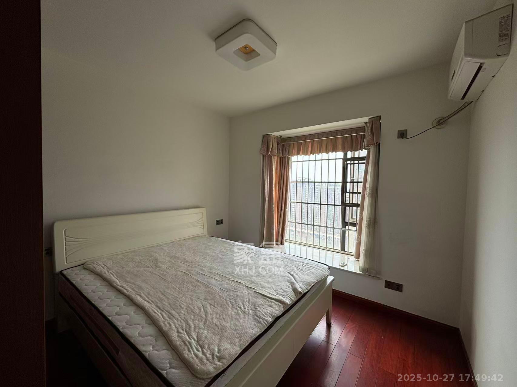 鑫远御文台一期  2室2厅1卫    2380.0元/月 鑫远御文台一期  2室2厅1卫    2380.0元/月室内图