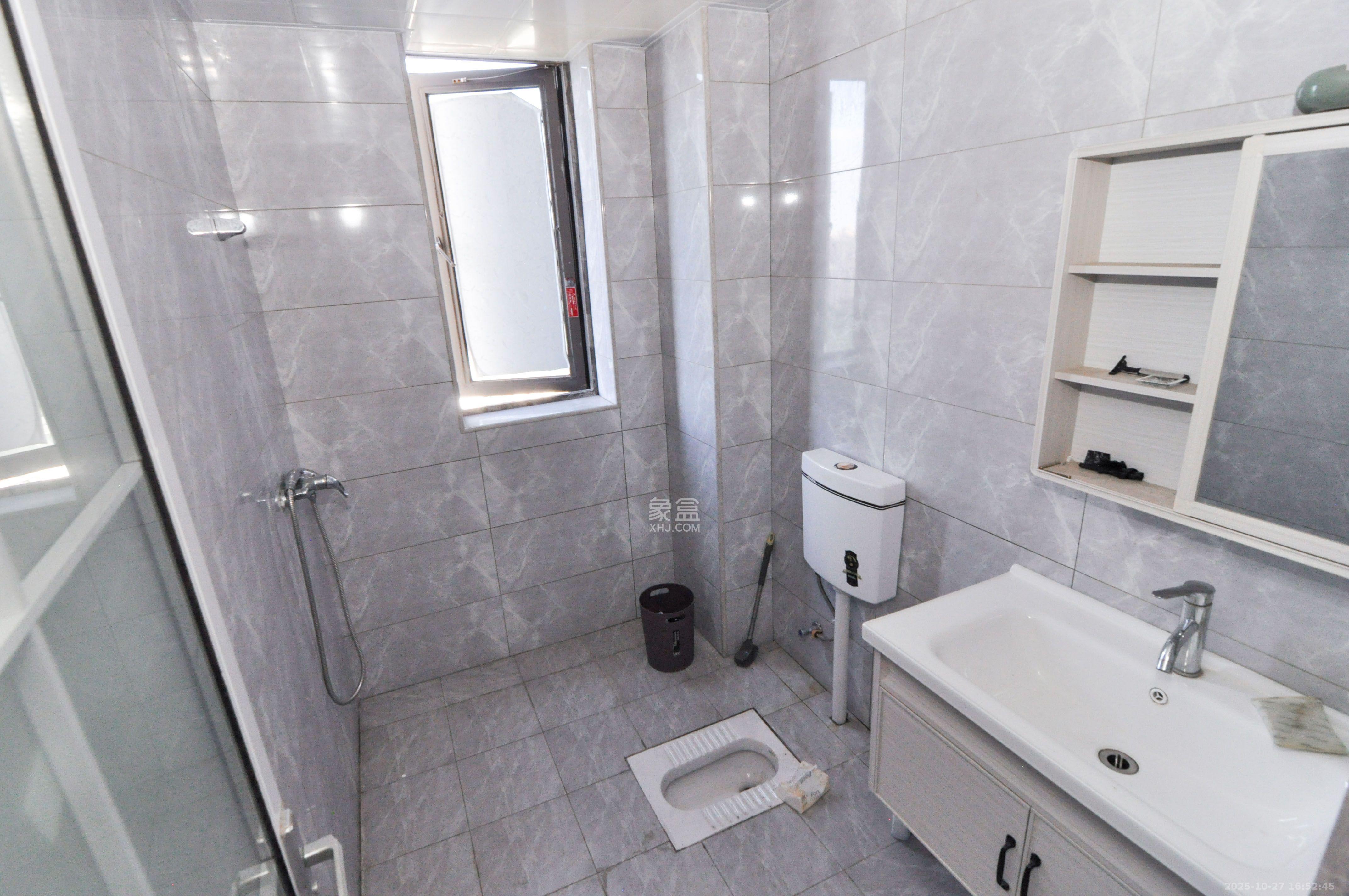 佳兆业云顶梅溪湖（佳兆业梅溪荟）  4室2厅2卫    3500.0元/月室内图