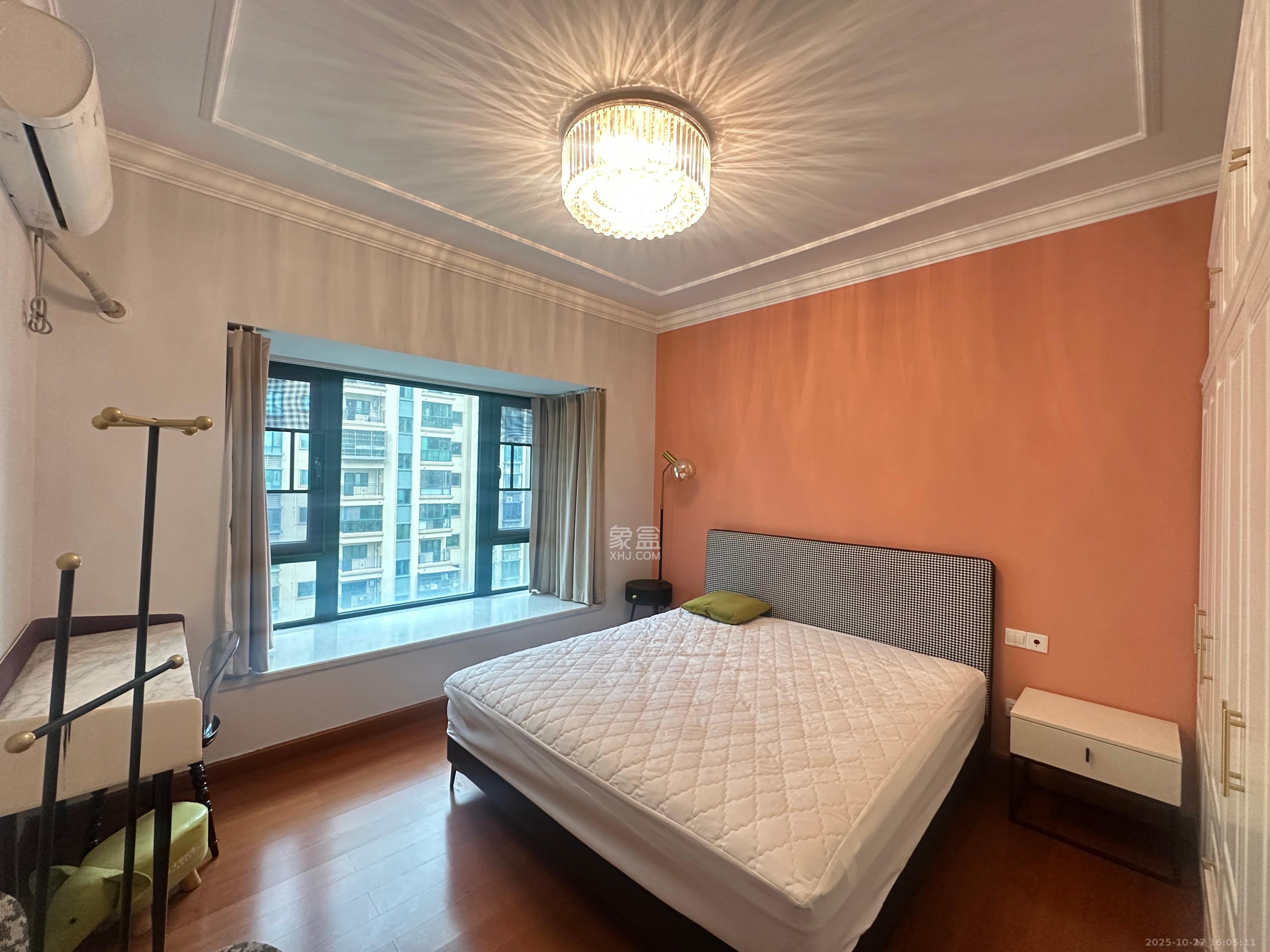 恒大雅苑 3室2厅2卫 2800.0元/月 恒大雅苑 3室2厅2卫 2800.0元/月室内图