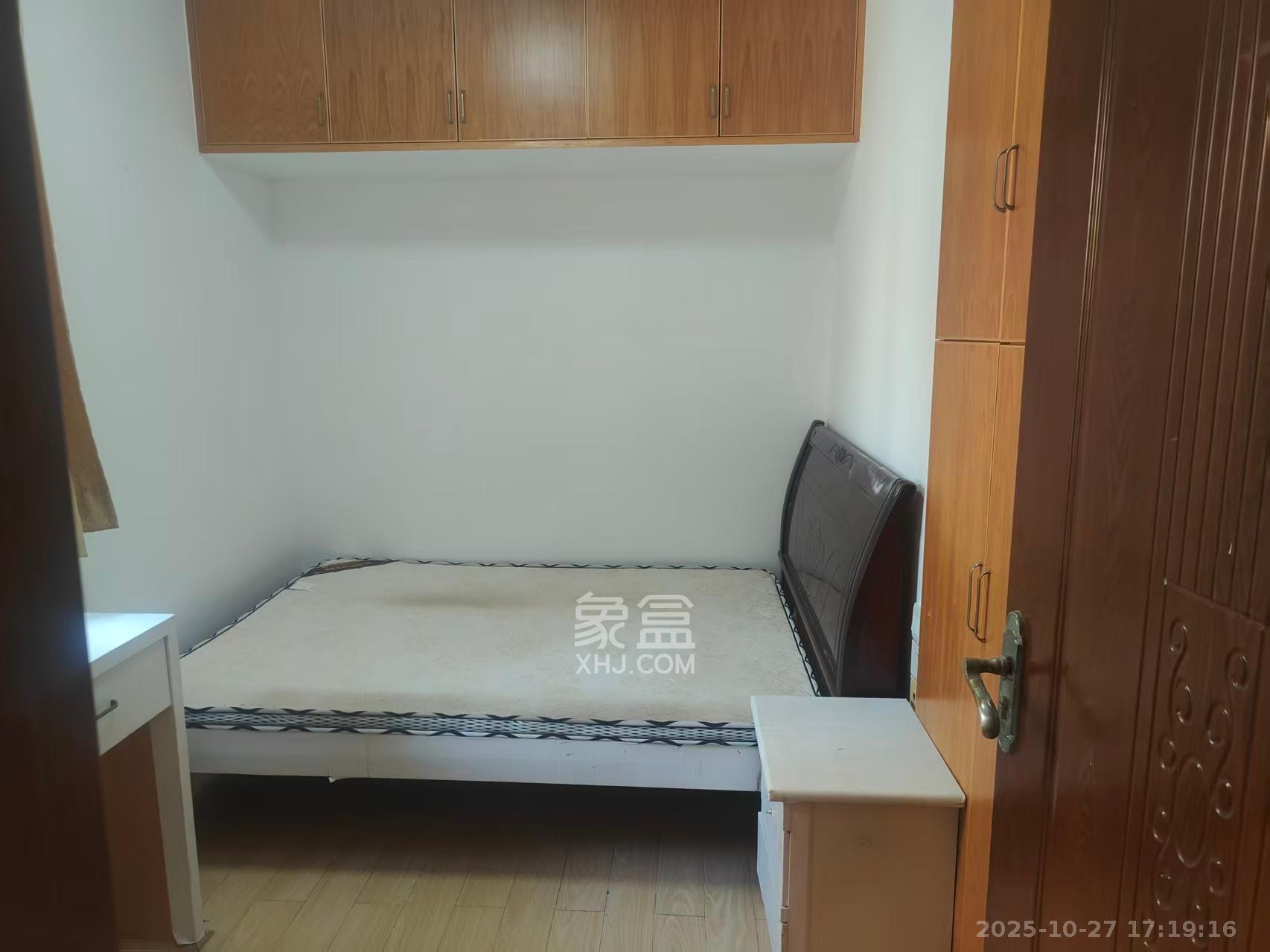 宏聚地中海  2室2厅1卫    1700.0元/月室内图