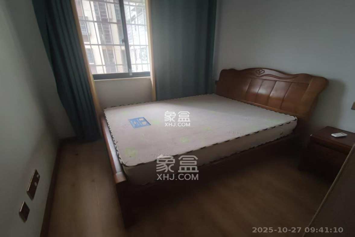 桥头家苑一期  3室2厅1卫    1800.0元/月 桥头家苑一期  3室2厅1卫    1800.0元/月室内图