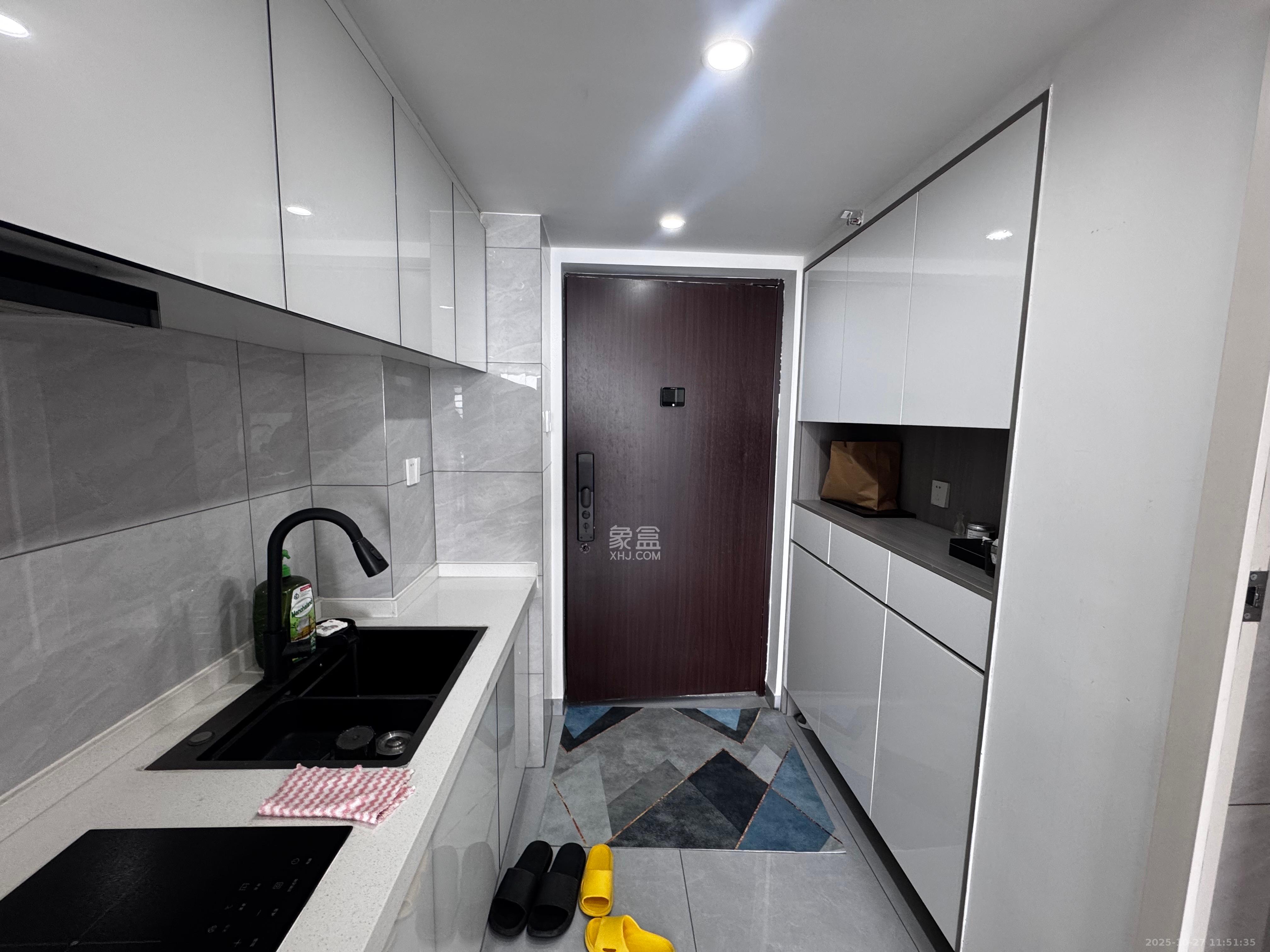 佳兆业云顶都汇 2室2厅2卫 2300.0元/月 佳兆业云顶都汇 2室2厅2卫 2300.0元/月室内图