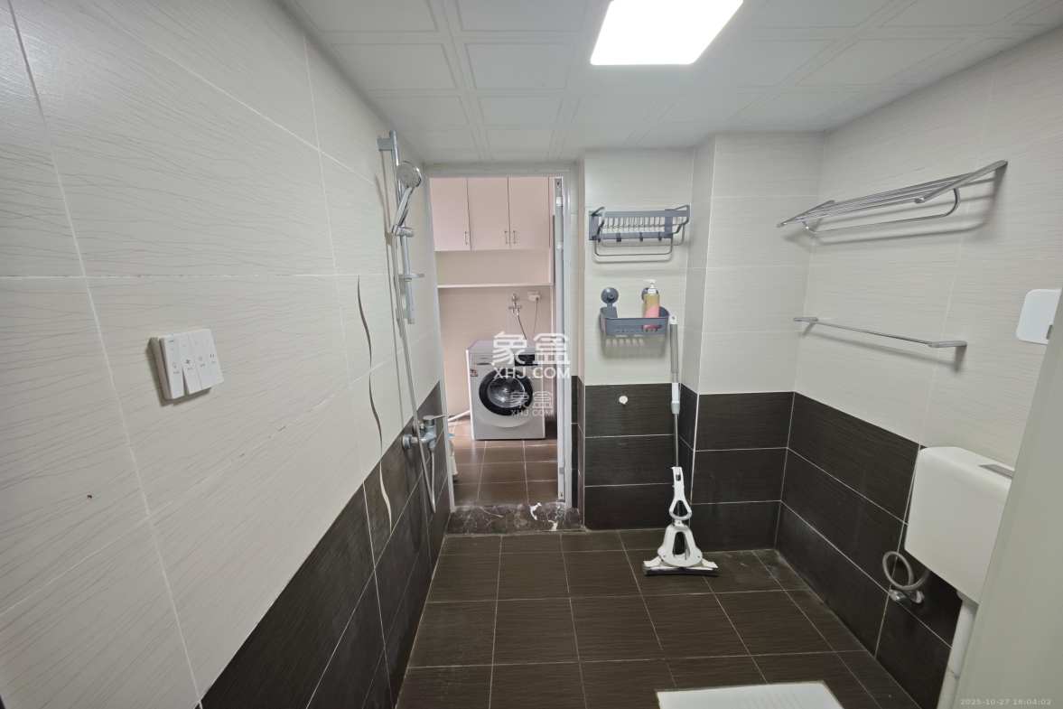 鑫远和城(一、二期) 3室1厅1卫 2000.0元/月 鑫远和城(一、二期) 3室1厅1卫 2000.0元/月室内图